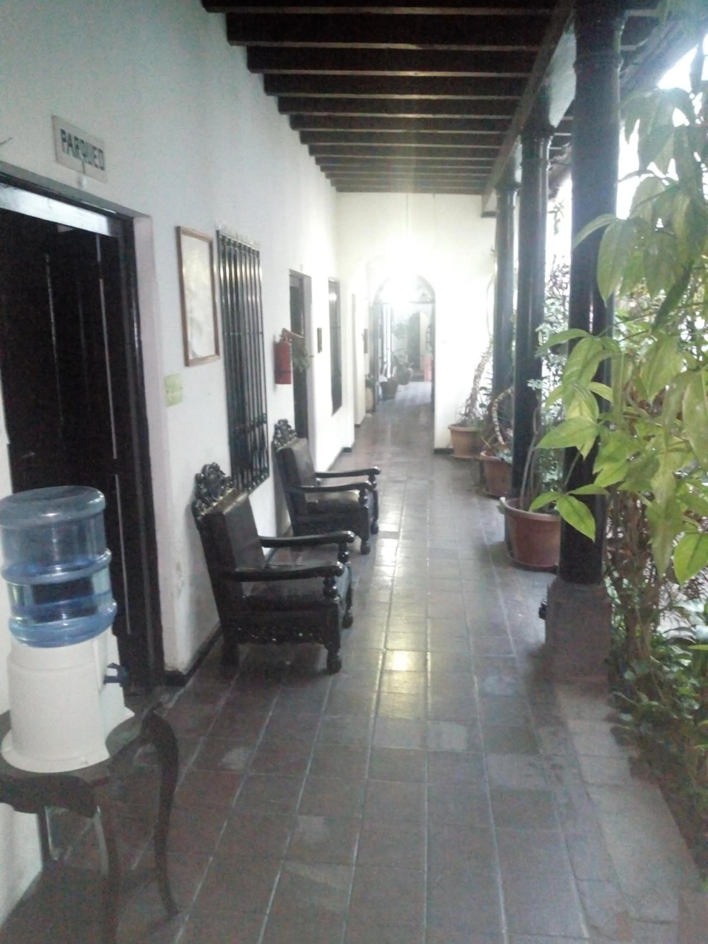 Hotel Spring