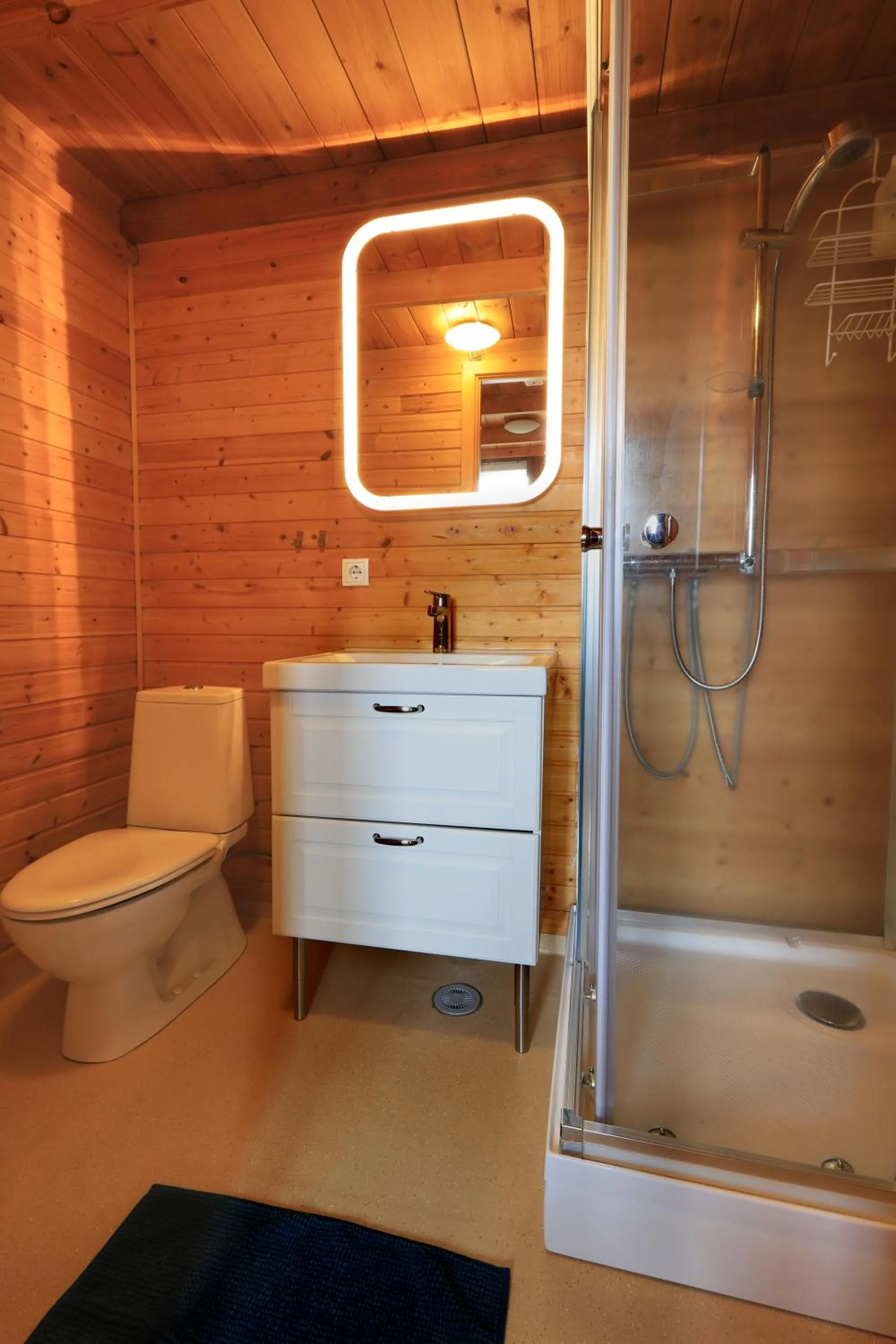Bathroom in Cozy Cottage by Stay in Iceland