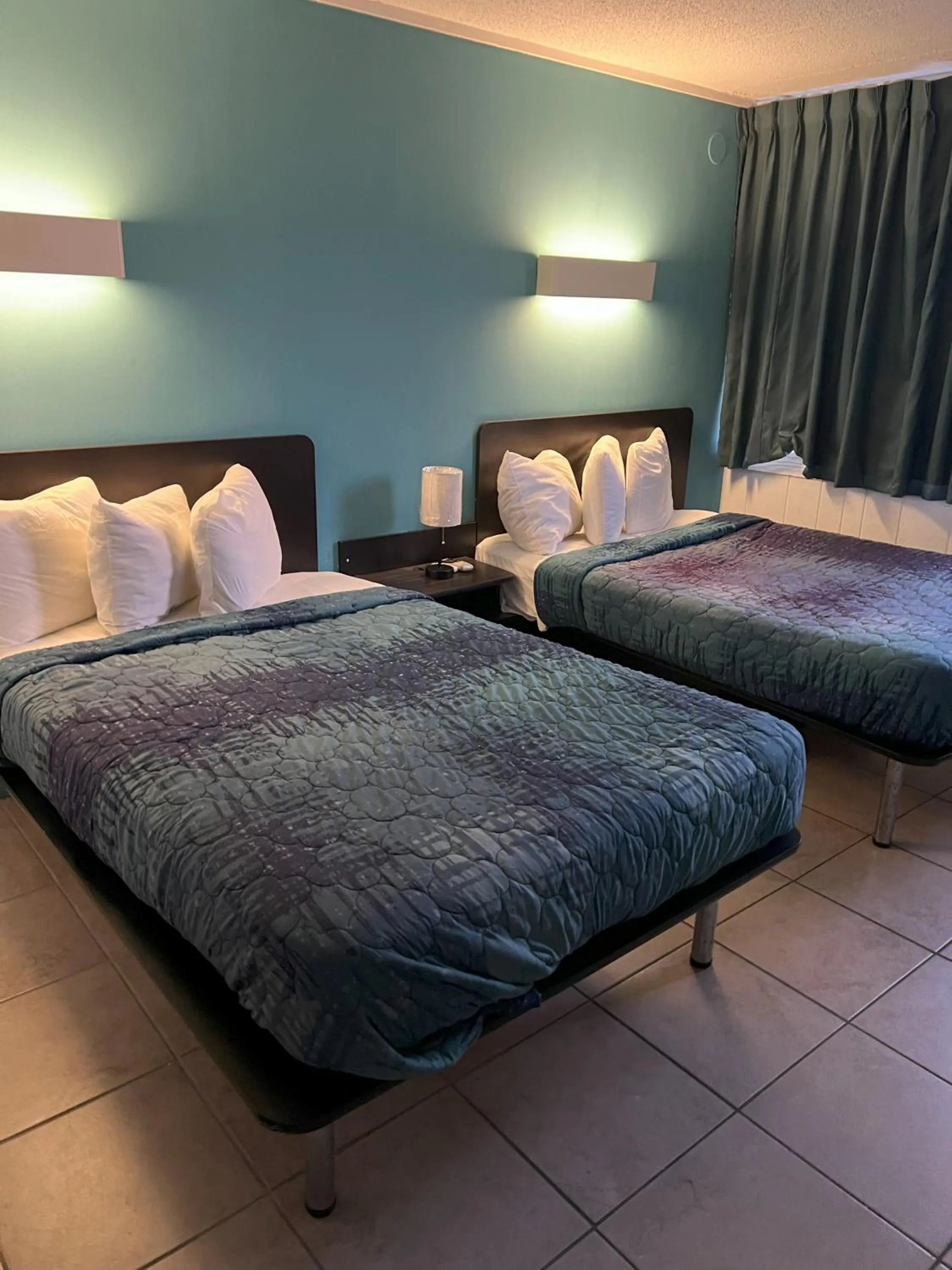 Bed in AIRE Hotel North Beach Jersey Shore