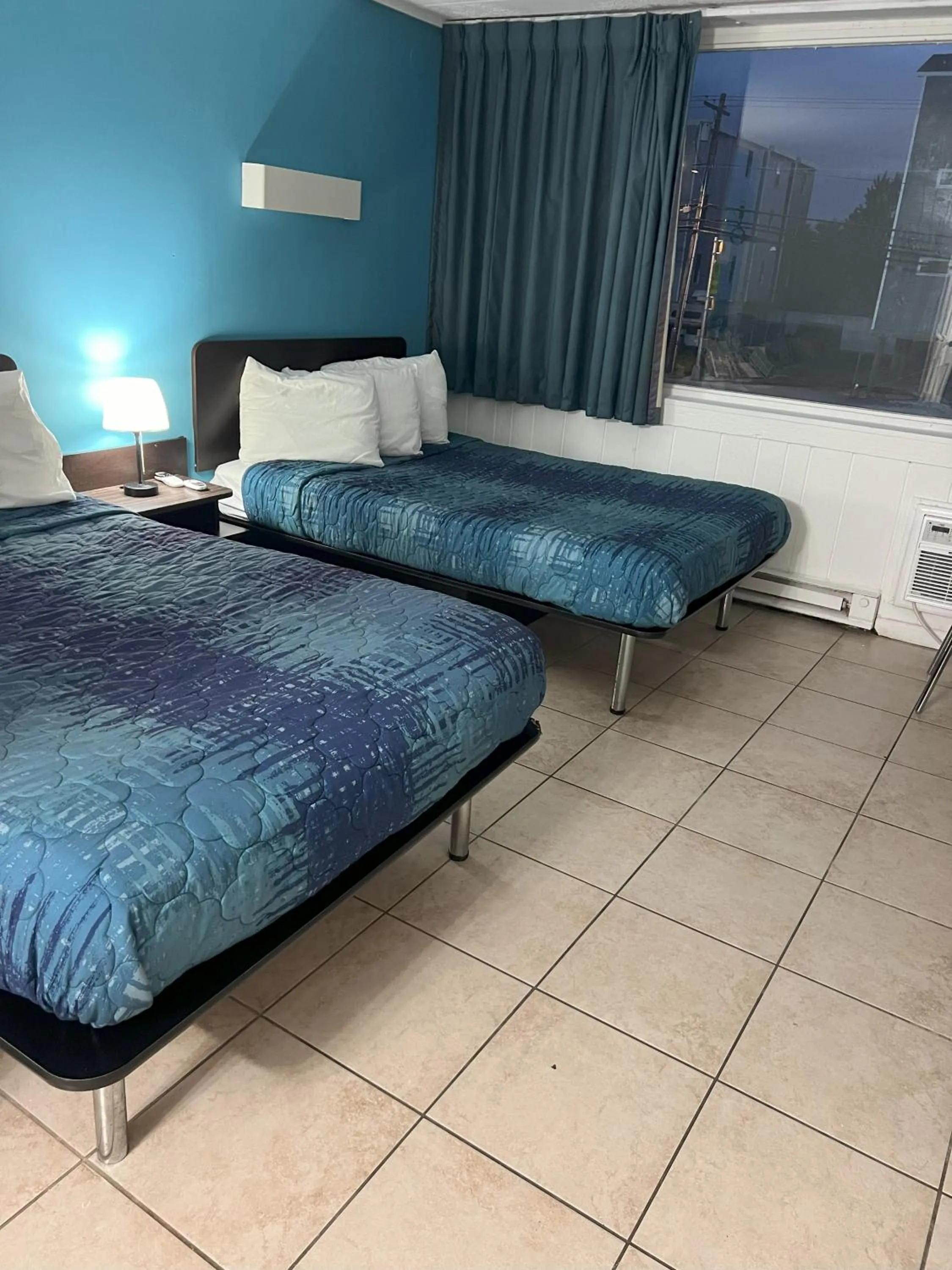 Bed in AIRE Hotel North Beach Jersey Shore