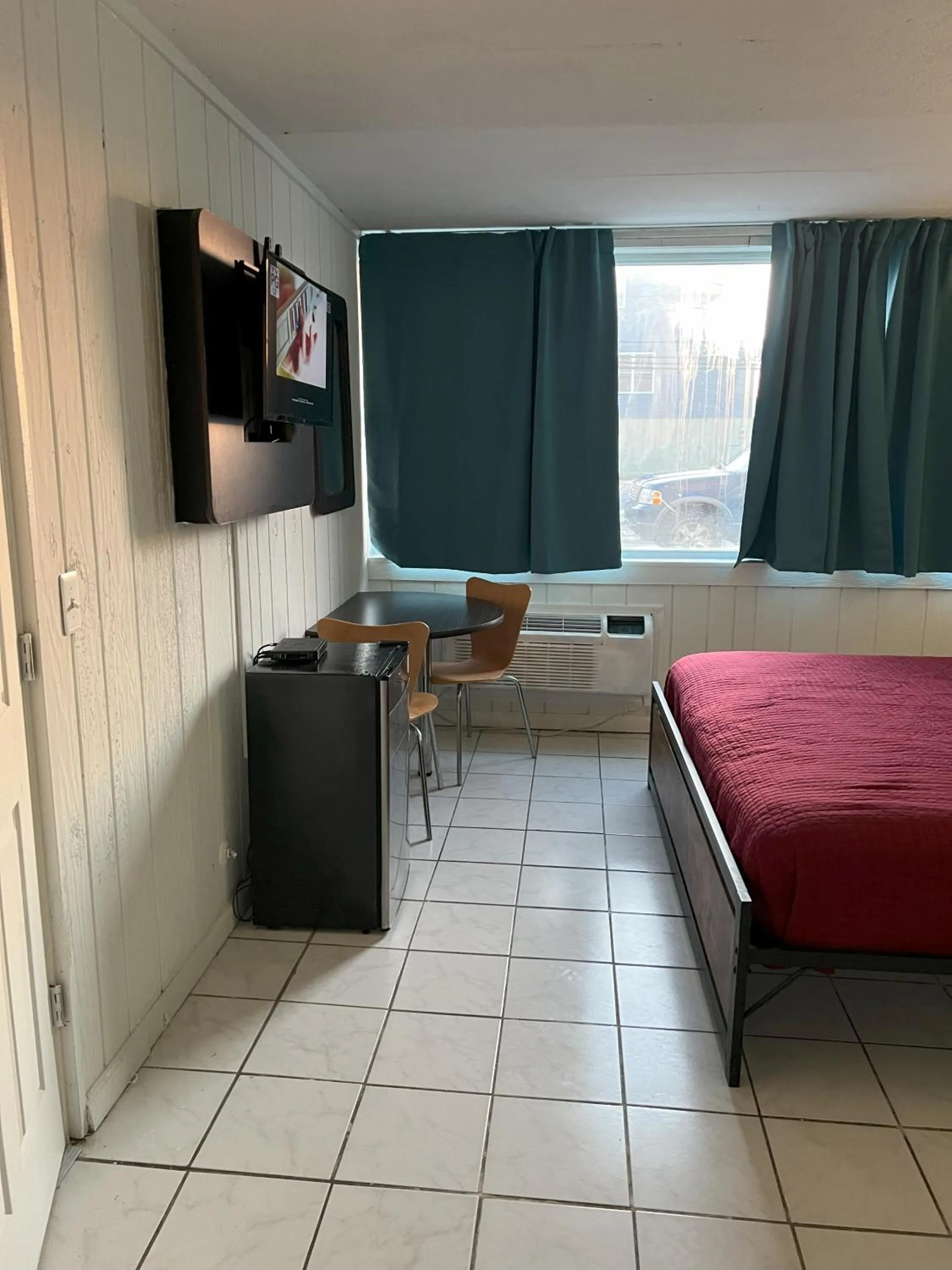 Bed in AIRE Hotel North Beach Jersey Shore