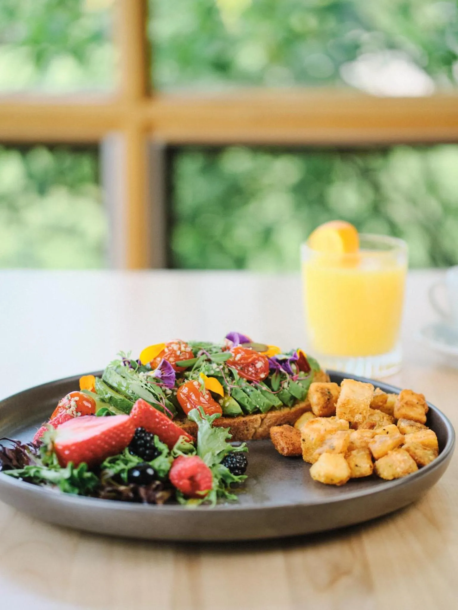 Lunch in BATTURES Hotel Fjord Saguenay