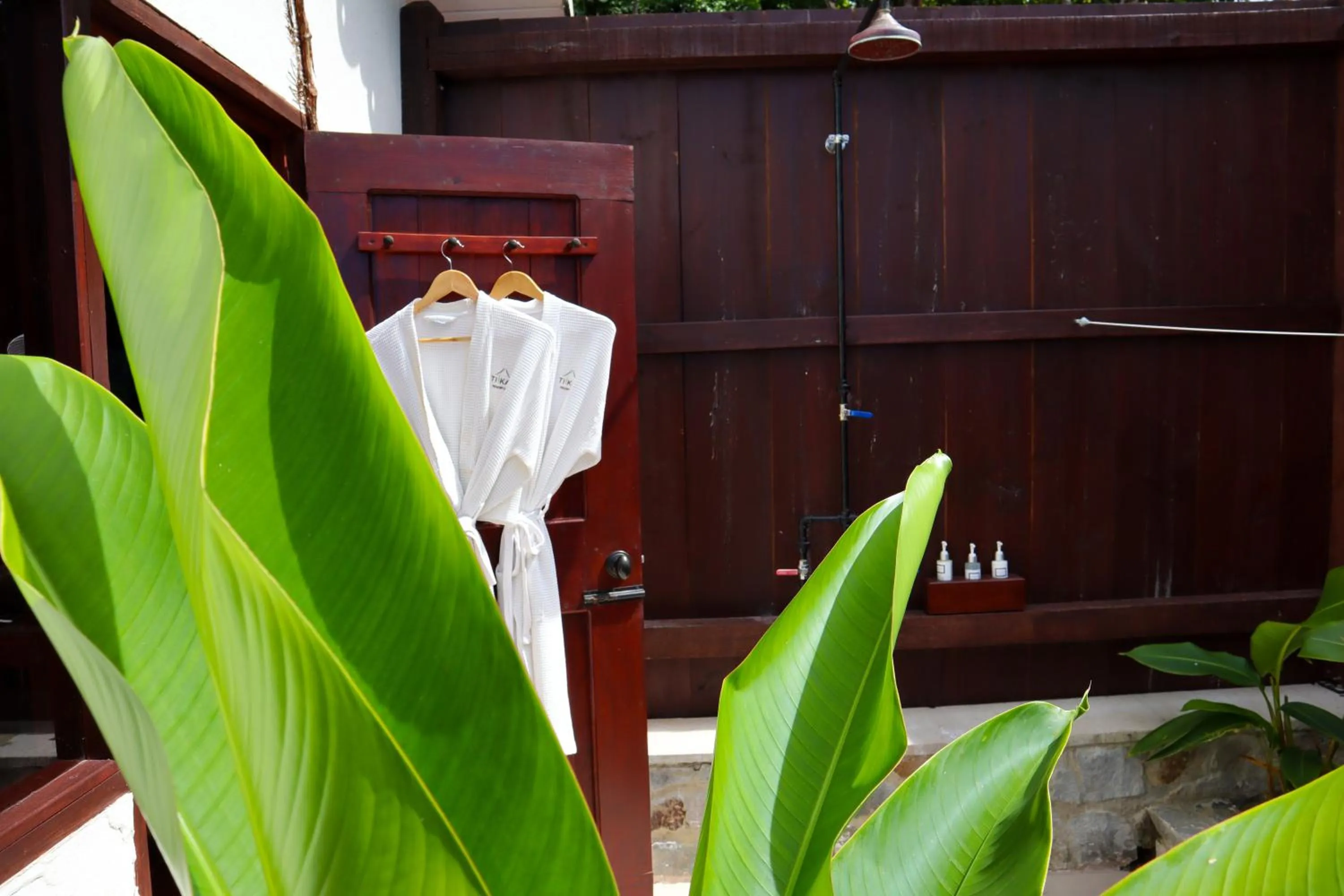 Shower in Ti Kaye Resort & Spa