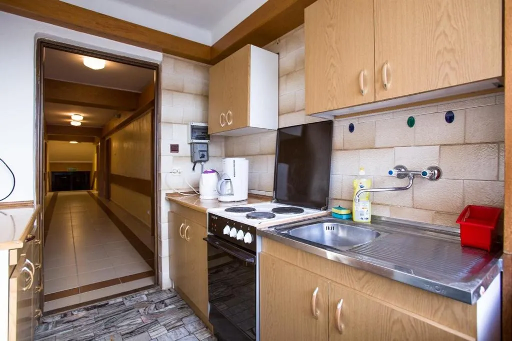 Communal kitchen in Dom Turysty SALUS