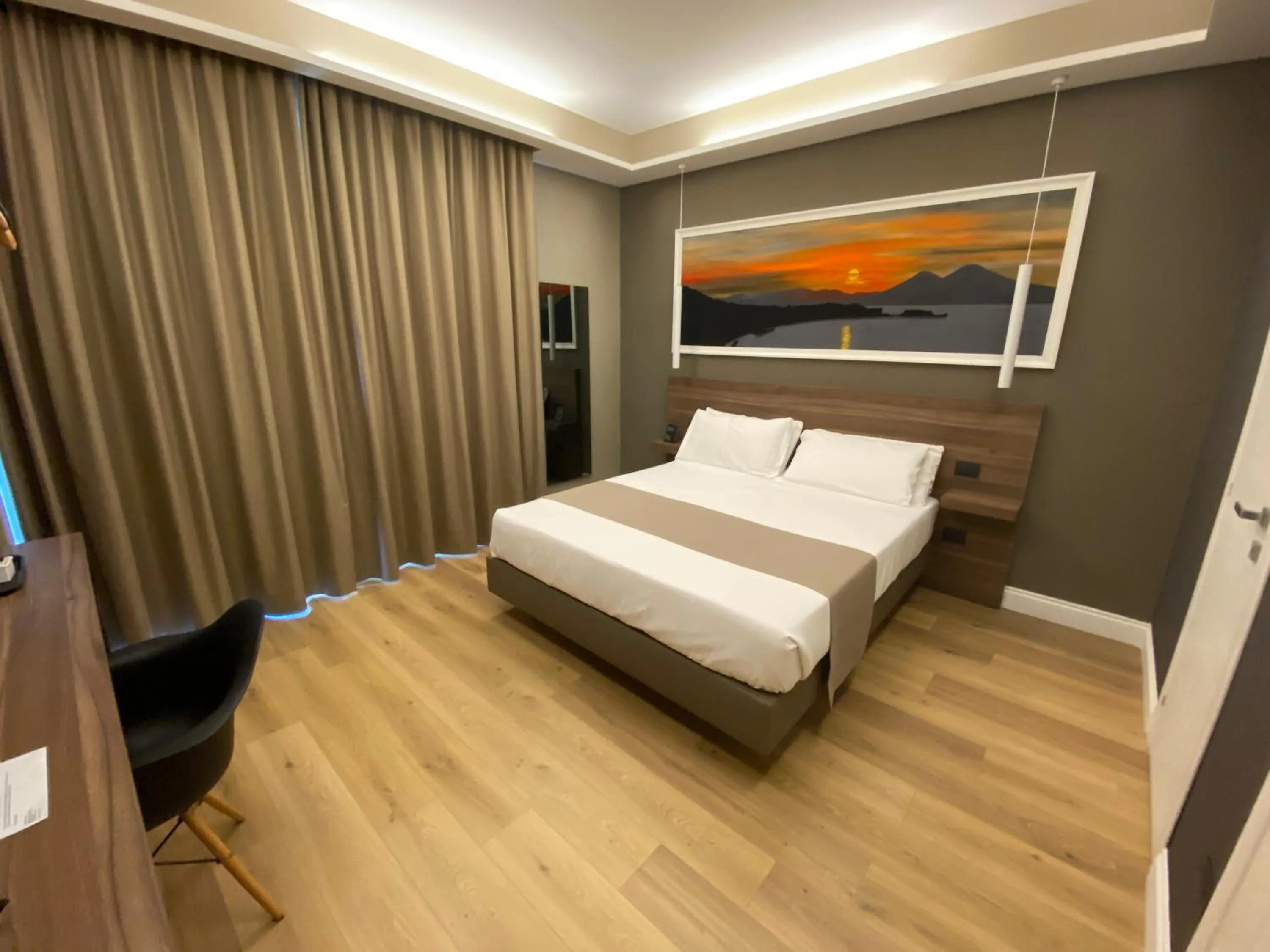 Bed in 7th Floor Suite