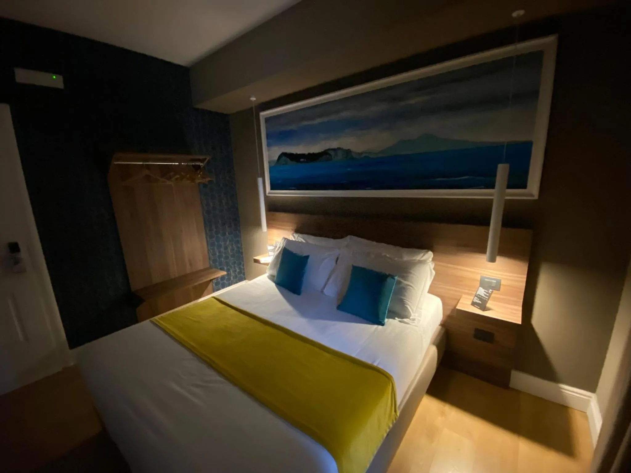 Bed in 7th Floor Suite