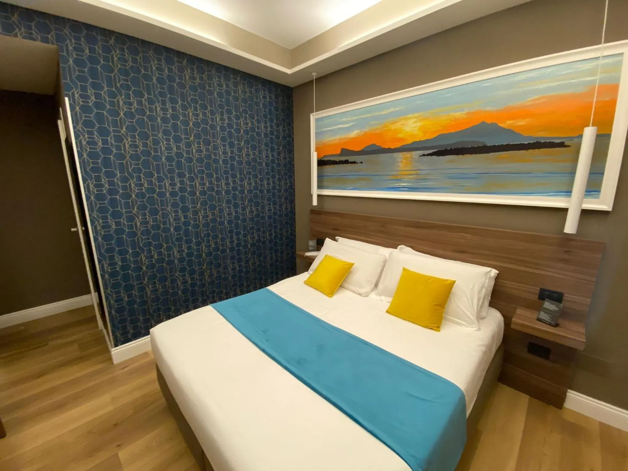 Bed in 7th Floor Suite