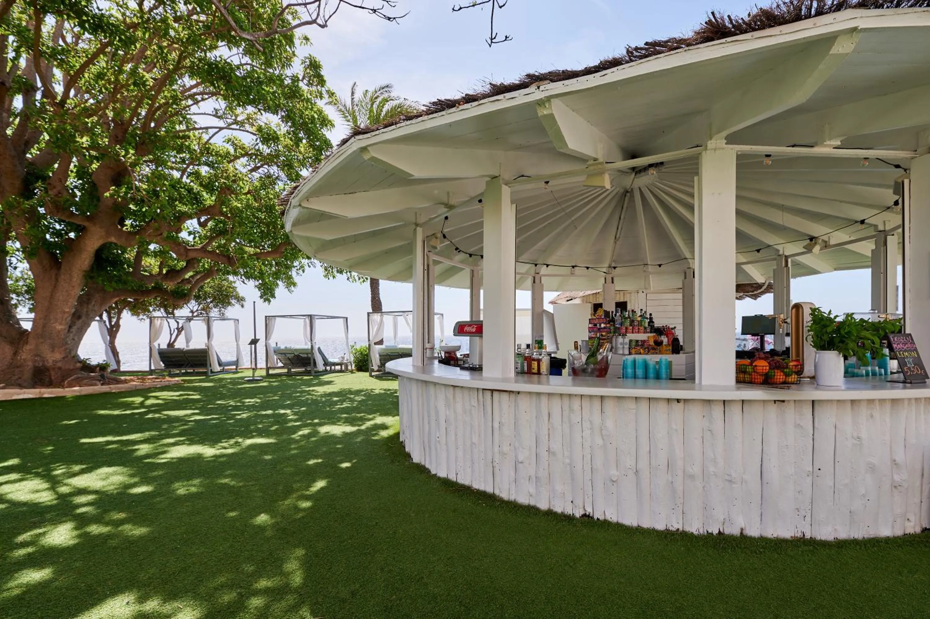 Garden in Alua Calas de Mallorca Resort