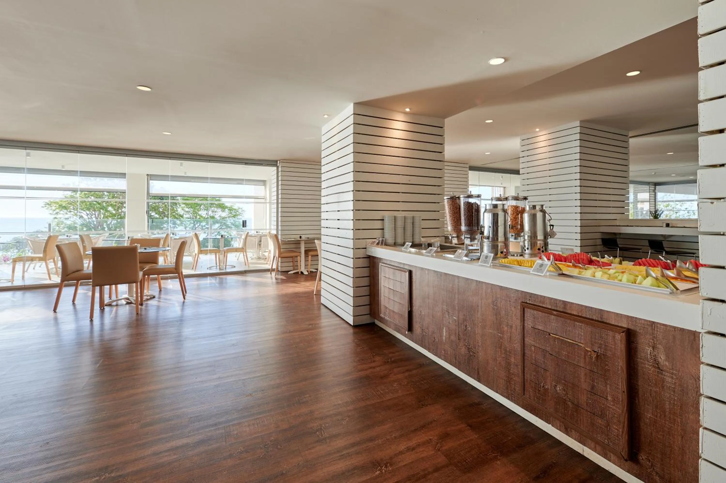 Restaurant/places to eat in Alua Calas de Mallorca Resort