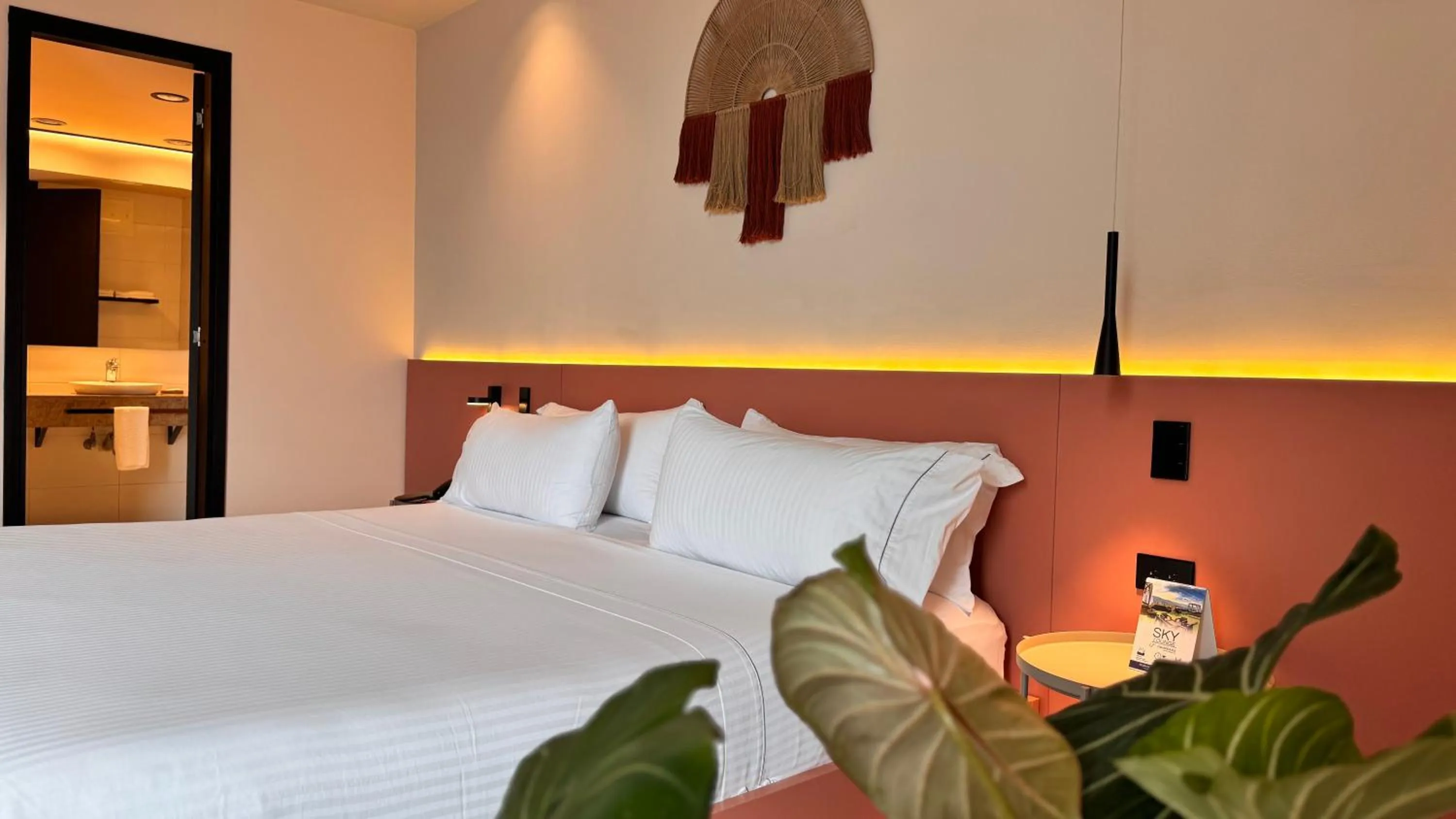 Bed in Tequendama Hotel Medellín - Estadio