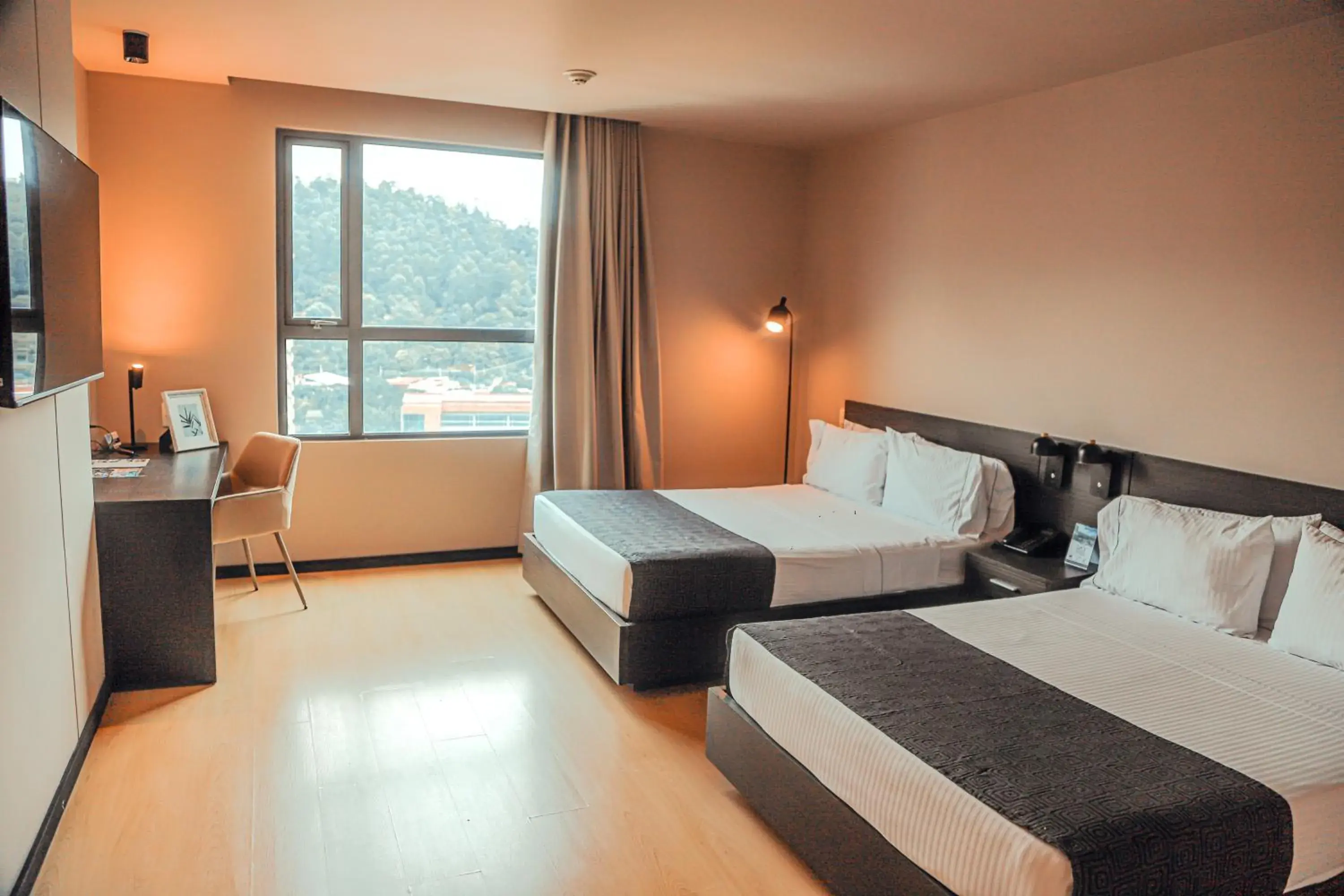 Bed in Tequendama Hotel Medellín - Estadio Bed in Tequendama Hotel Medellín - Estadio