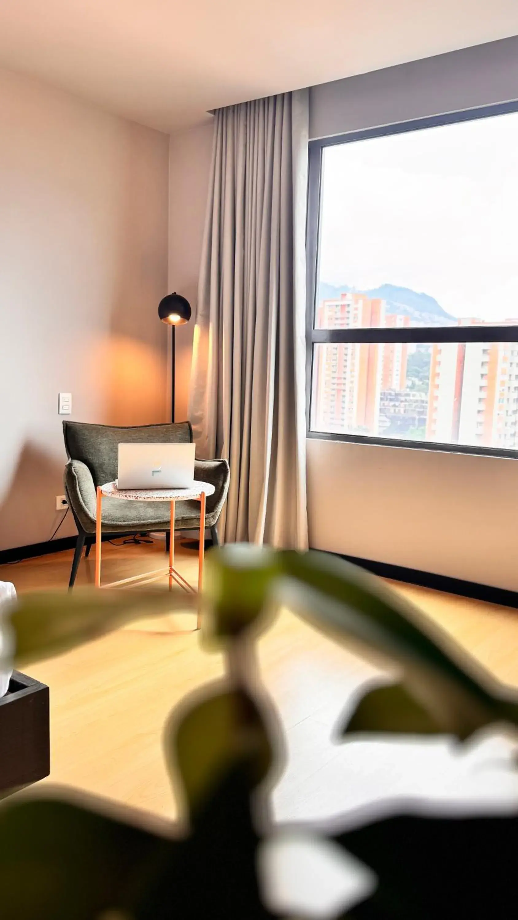 Living room in Tequendama Hotel Medellín - Estadio Living room in Tequendama Hotel Medellín - Estadio