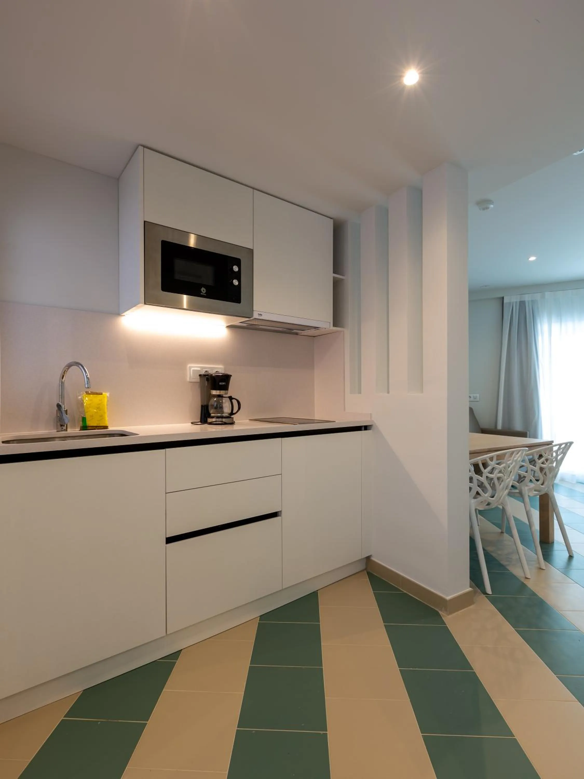 kitchen in Apartamentos Sunway Atlanta