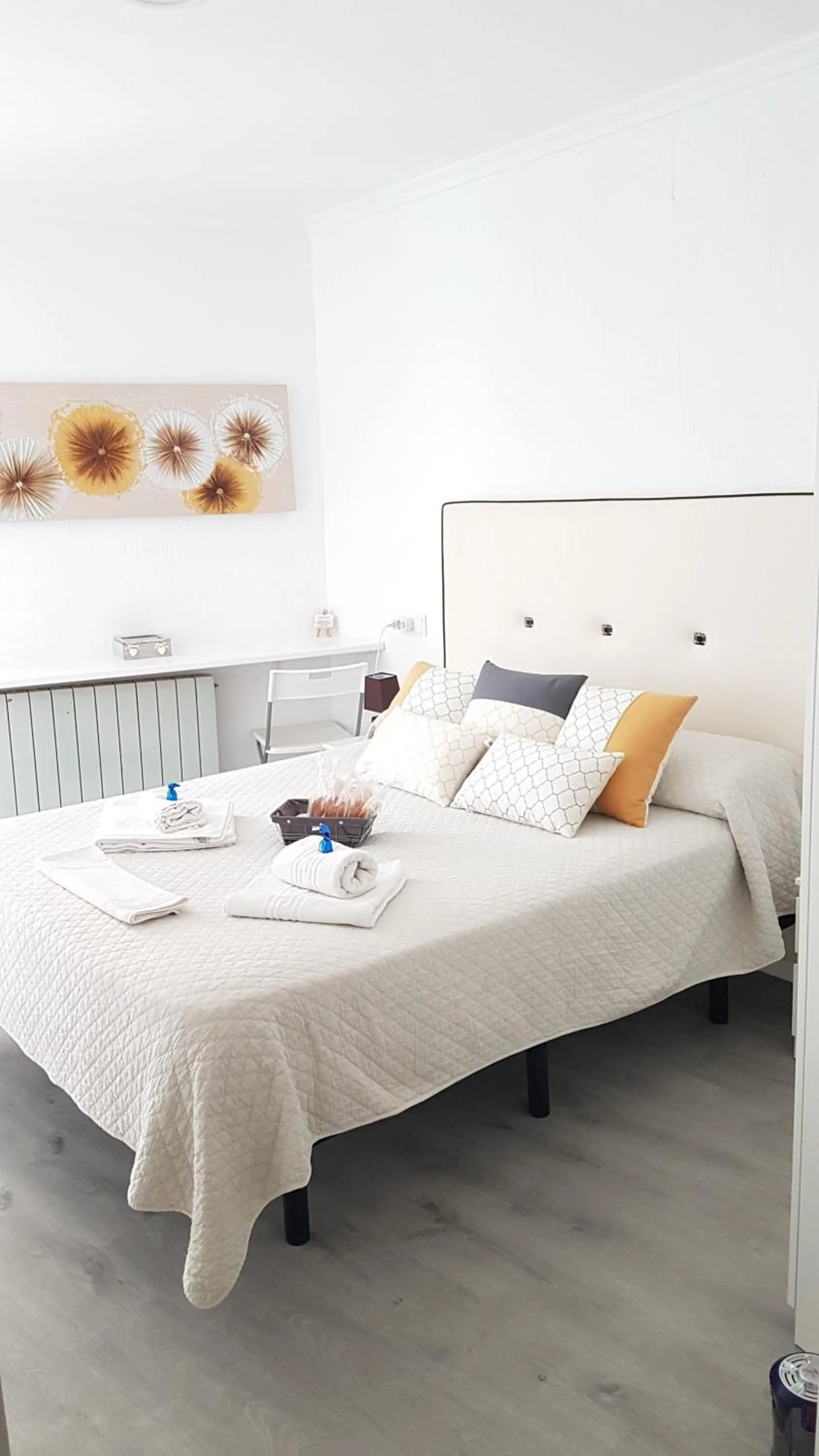 Double Room with Private Bathroom in Casa Botes
