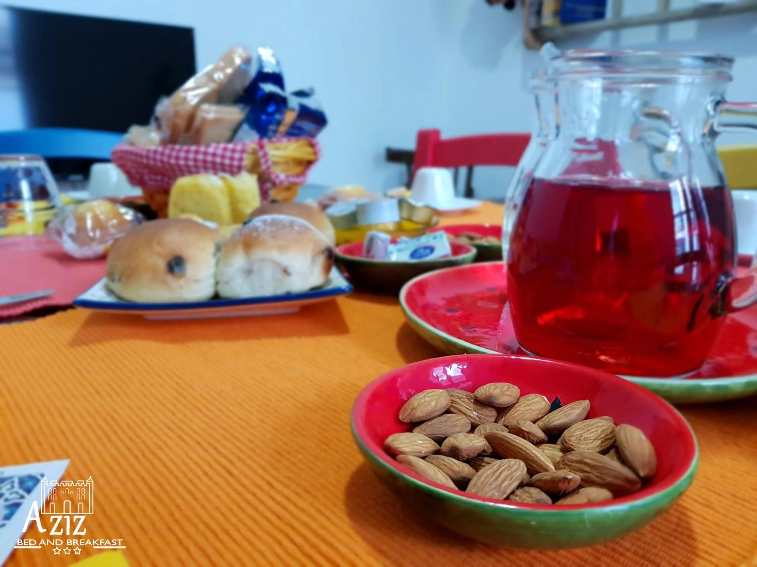 Breakfast in Aziz b&b