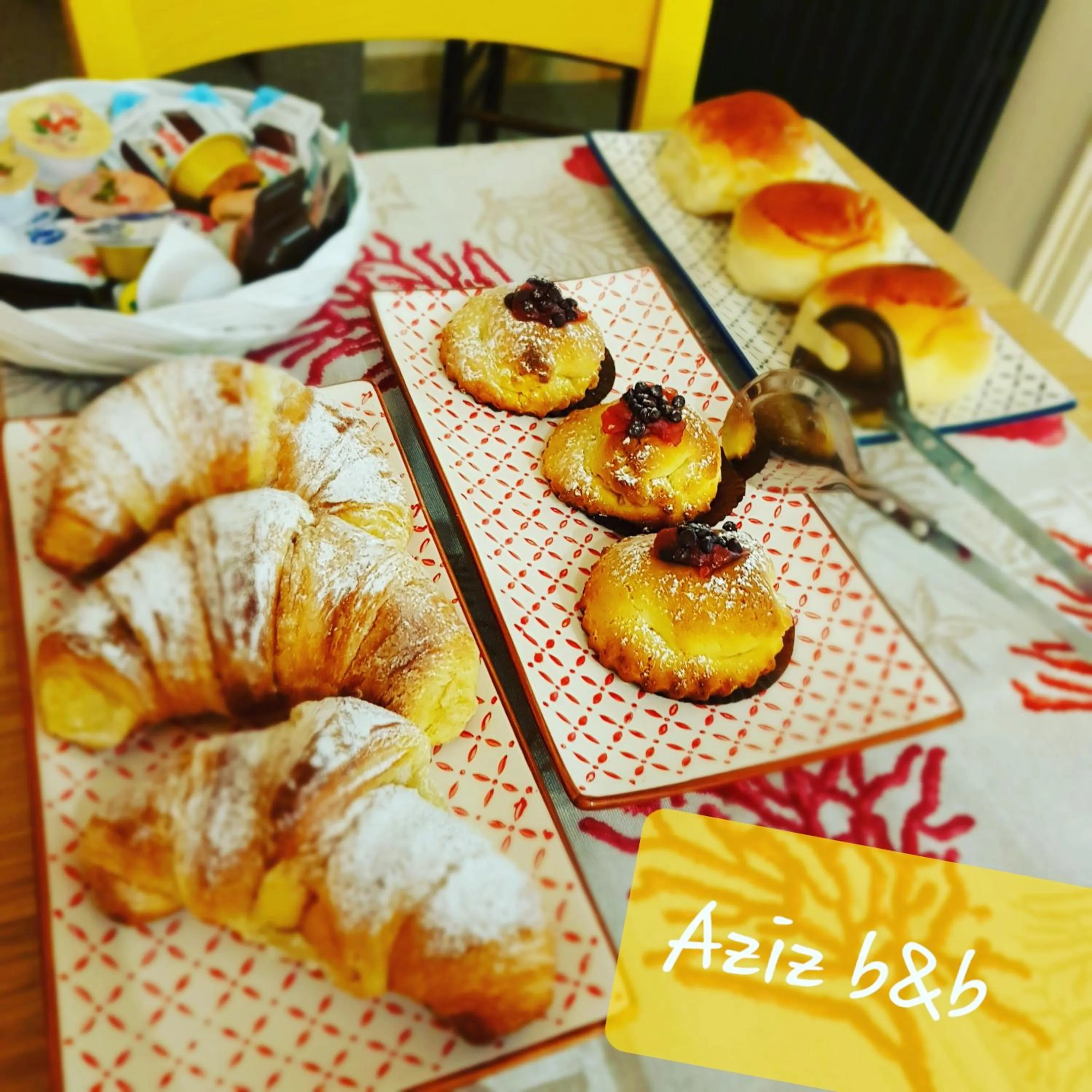 Food and drinks in Aziz b&b