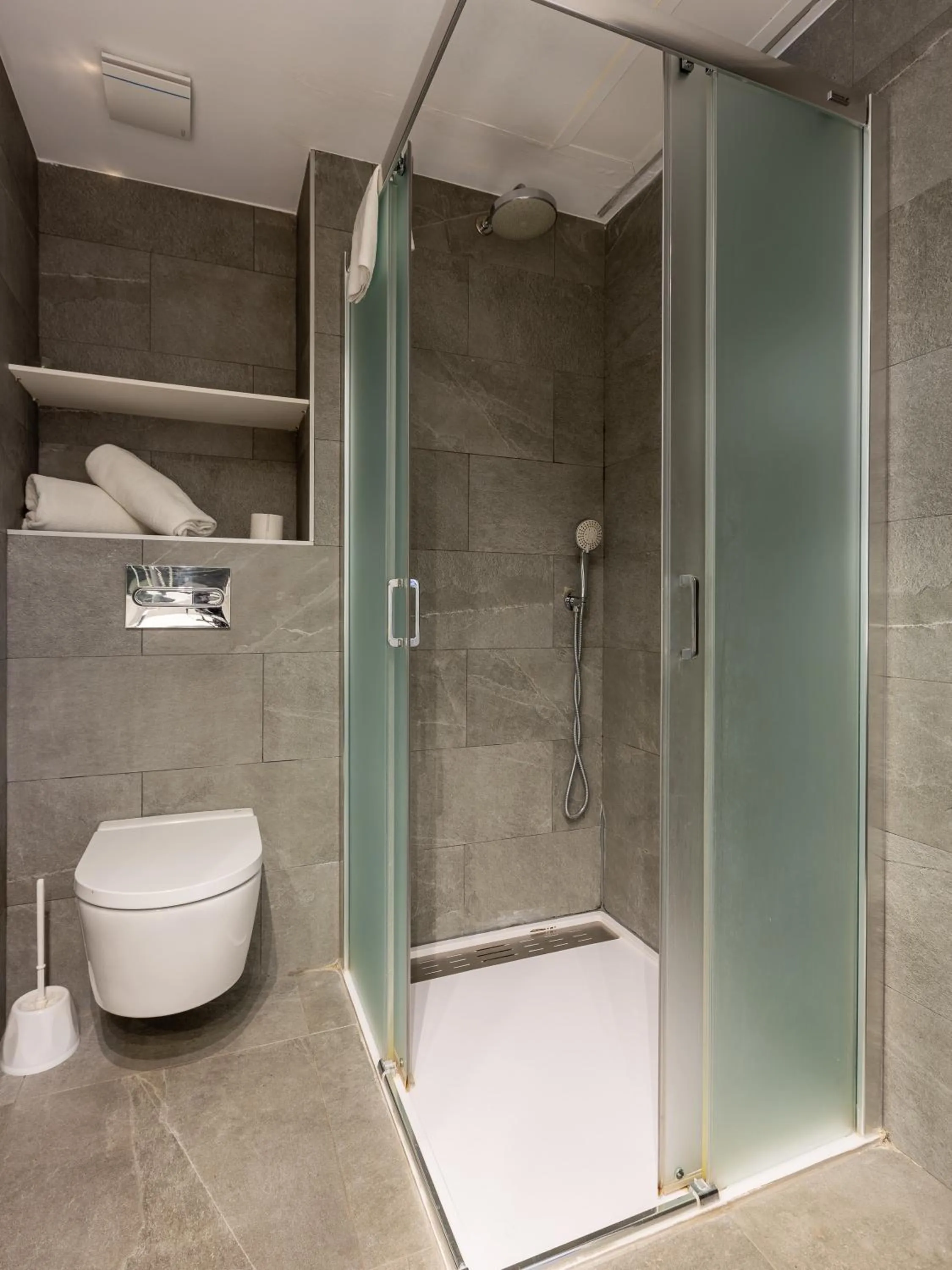 Bathroom in Apartamentos Sunway Apollo