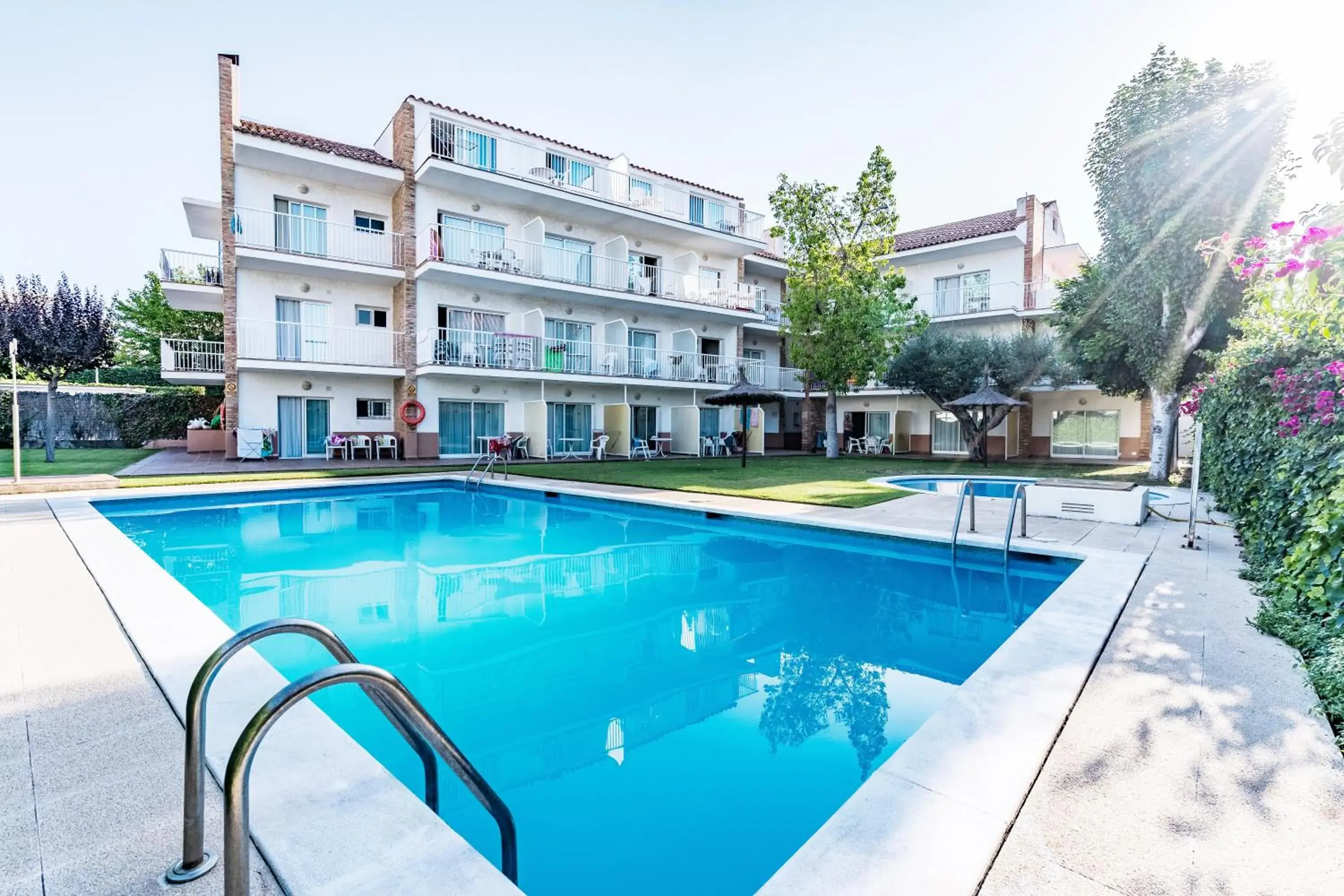 Property building in Apartamentos Sunway San Jorge Property building in Apartamentos Sunway San Jorge