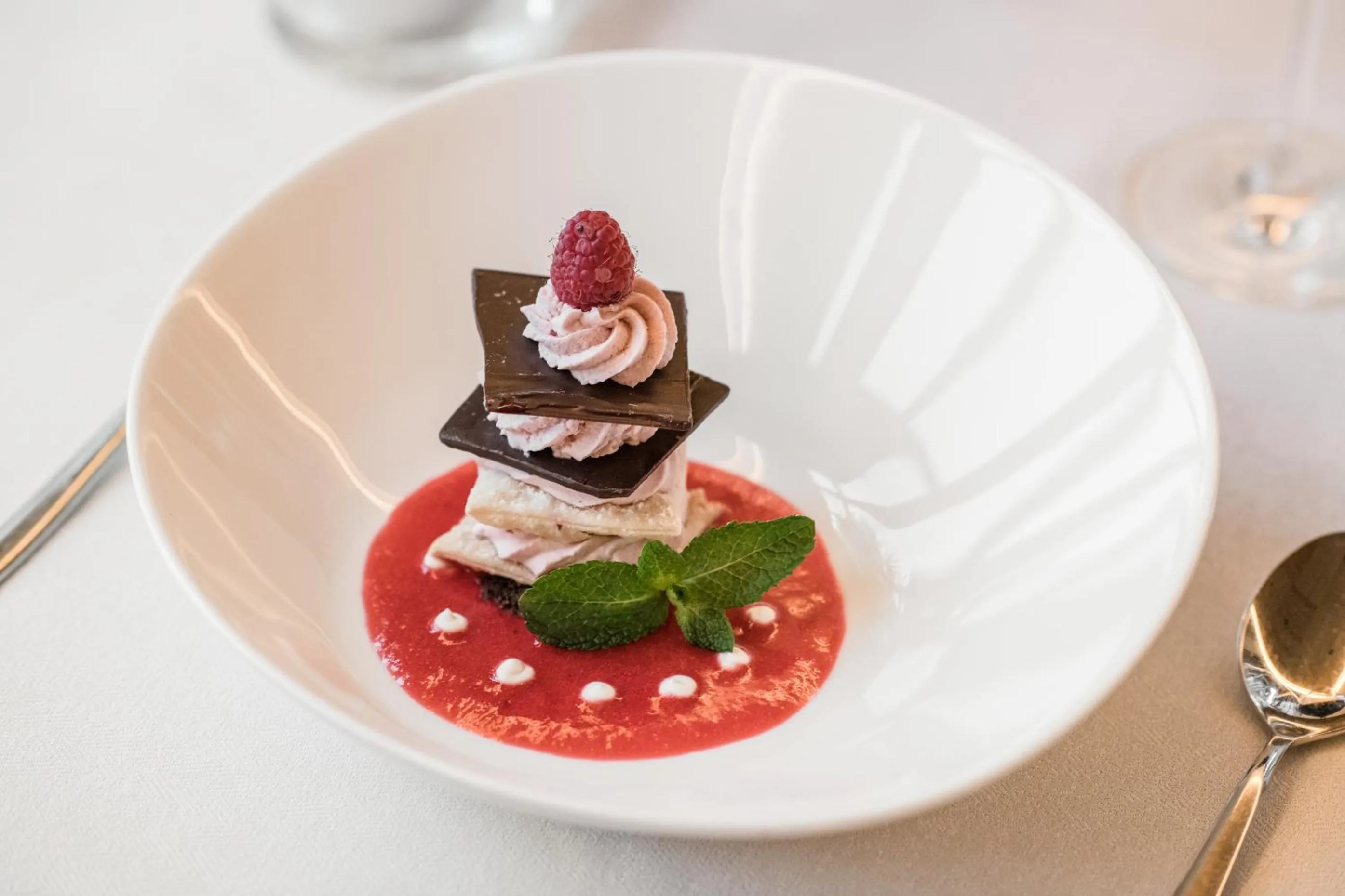 Restaurant/places to eat in Hotel Kassian