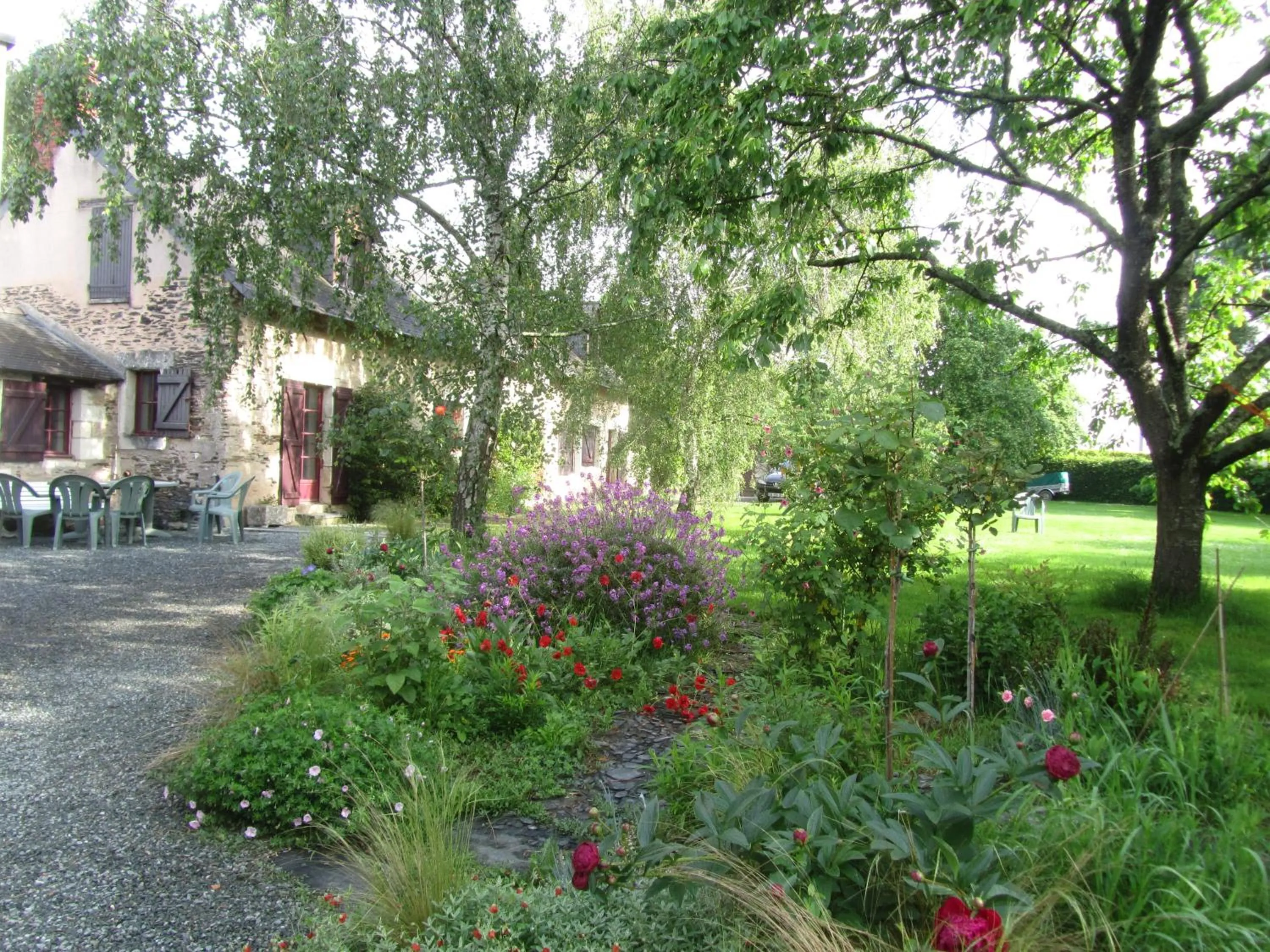 Facade/entrance in La Petite Charnasserie