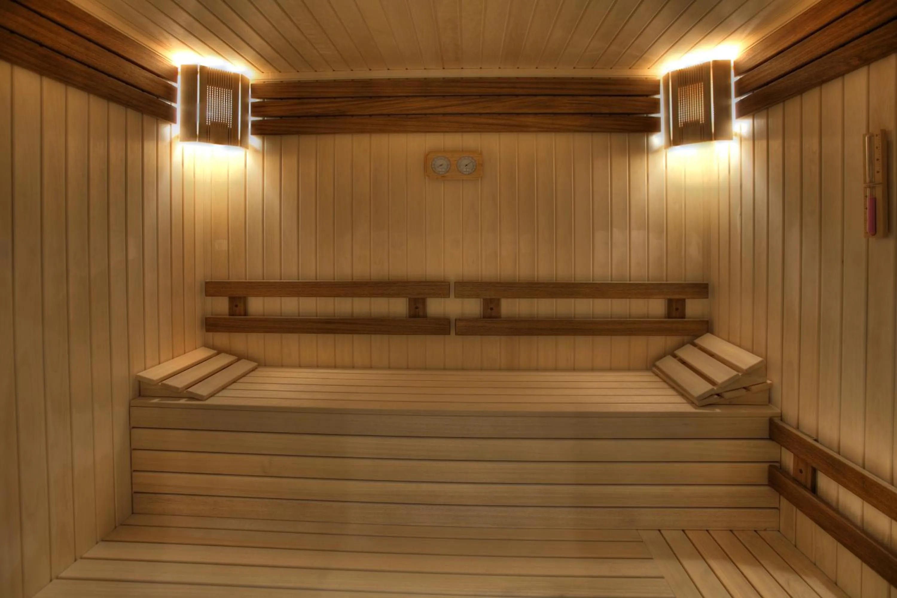Sauna in Euphoria Club Hotel
