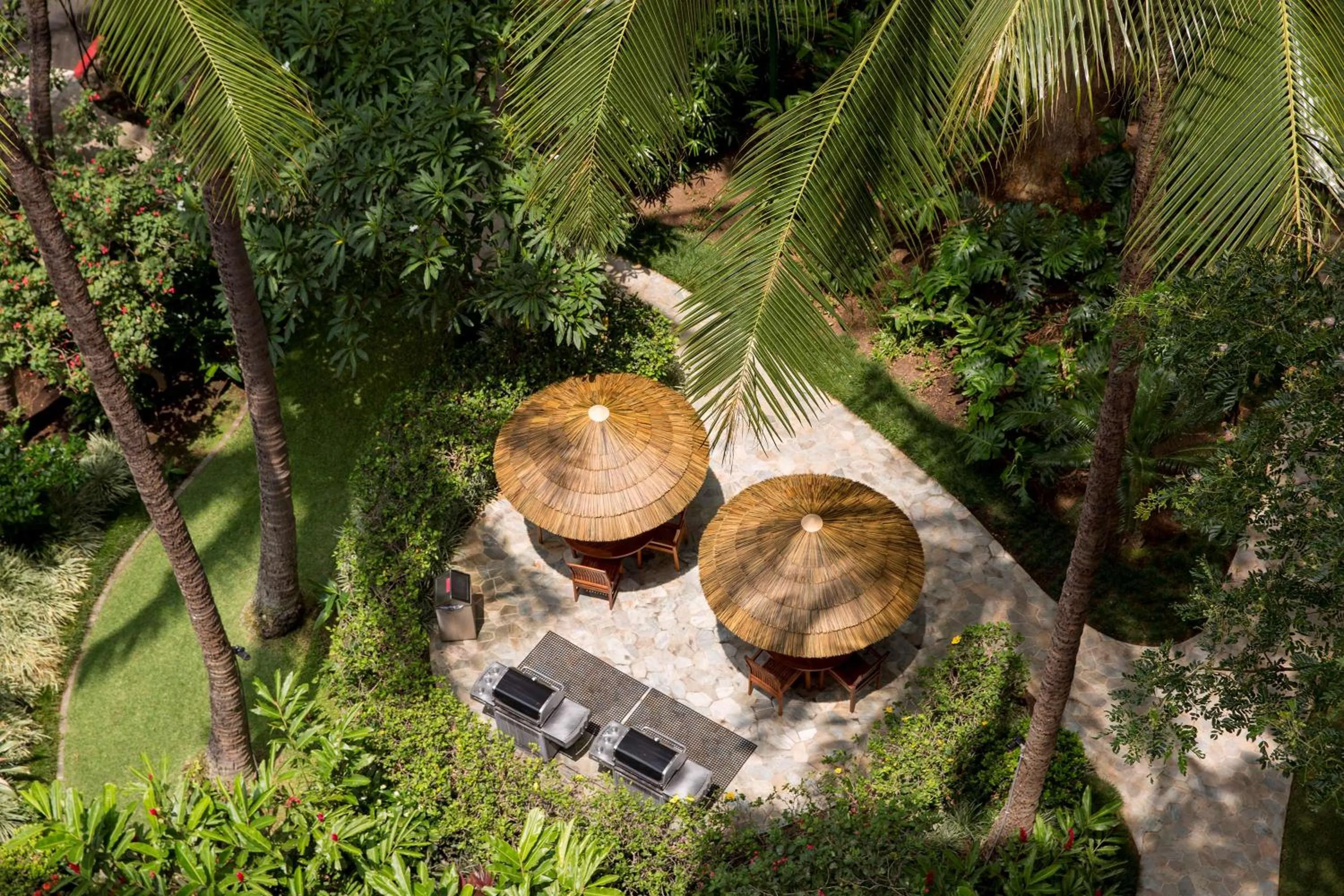 Property building in Aston Mahana at Kaanapali