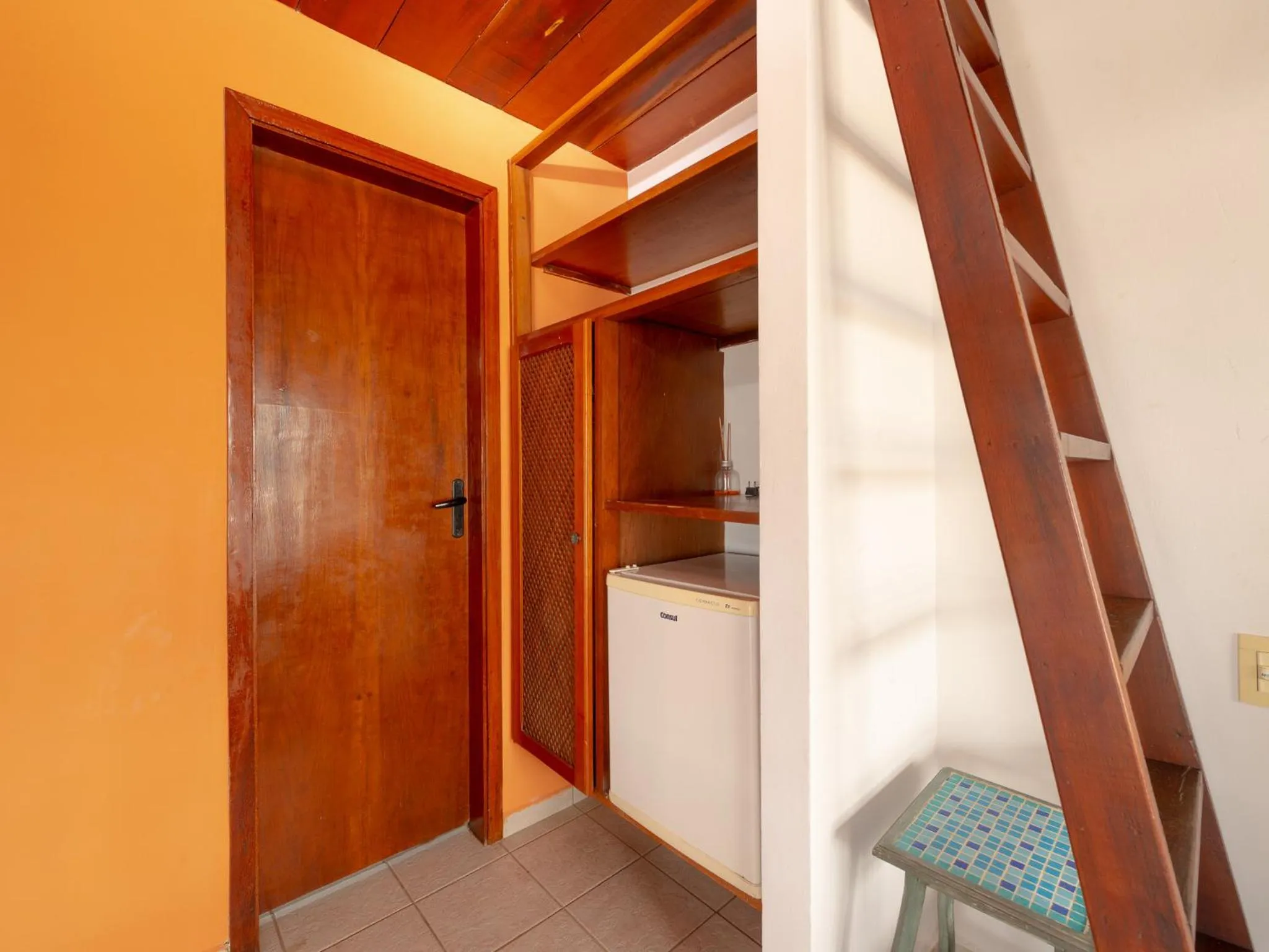 oven in Pousada Pé Na Areia