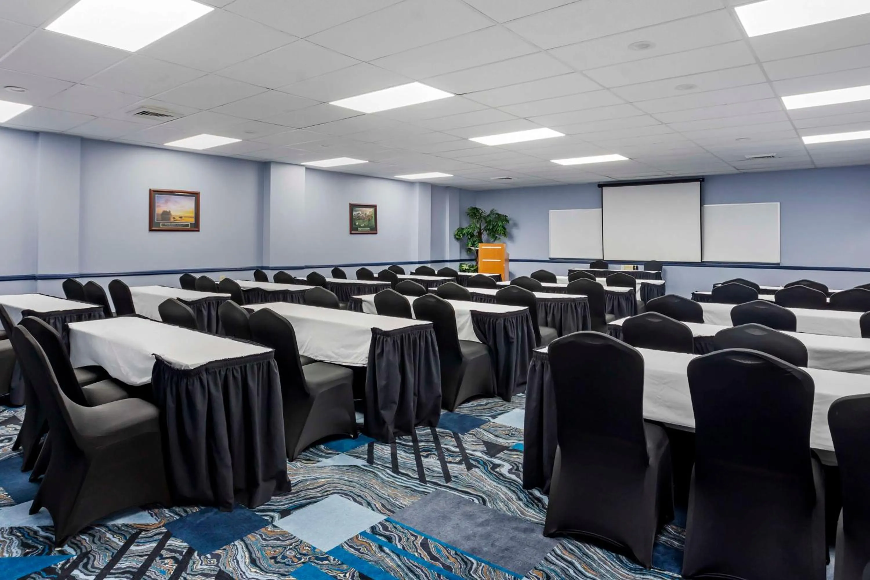 Banquet/Function facilities in Best Western Rutgers University Hotel