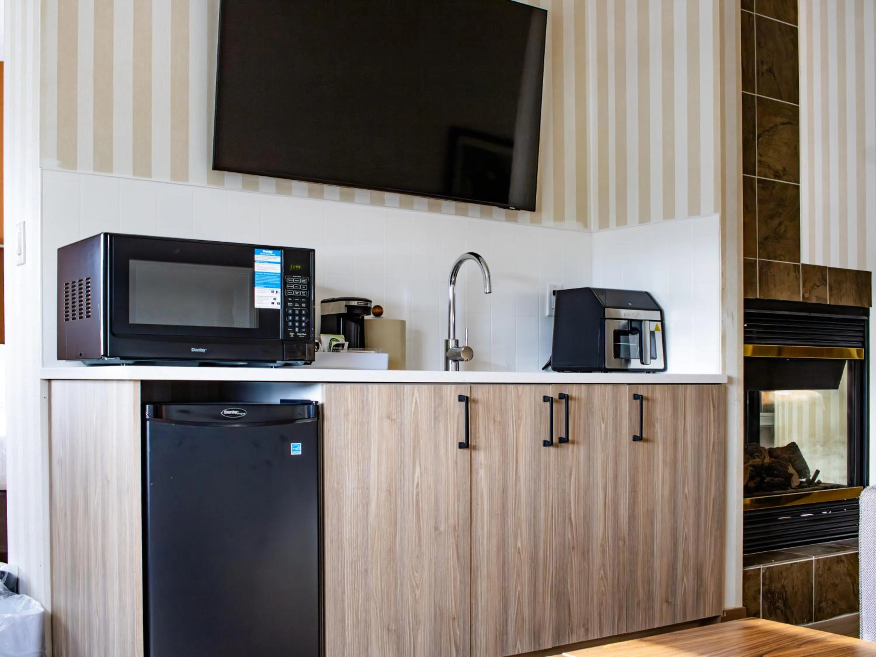 Prestige Prince George Lodge