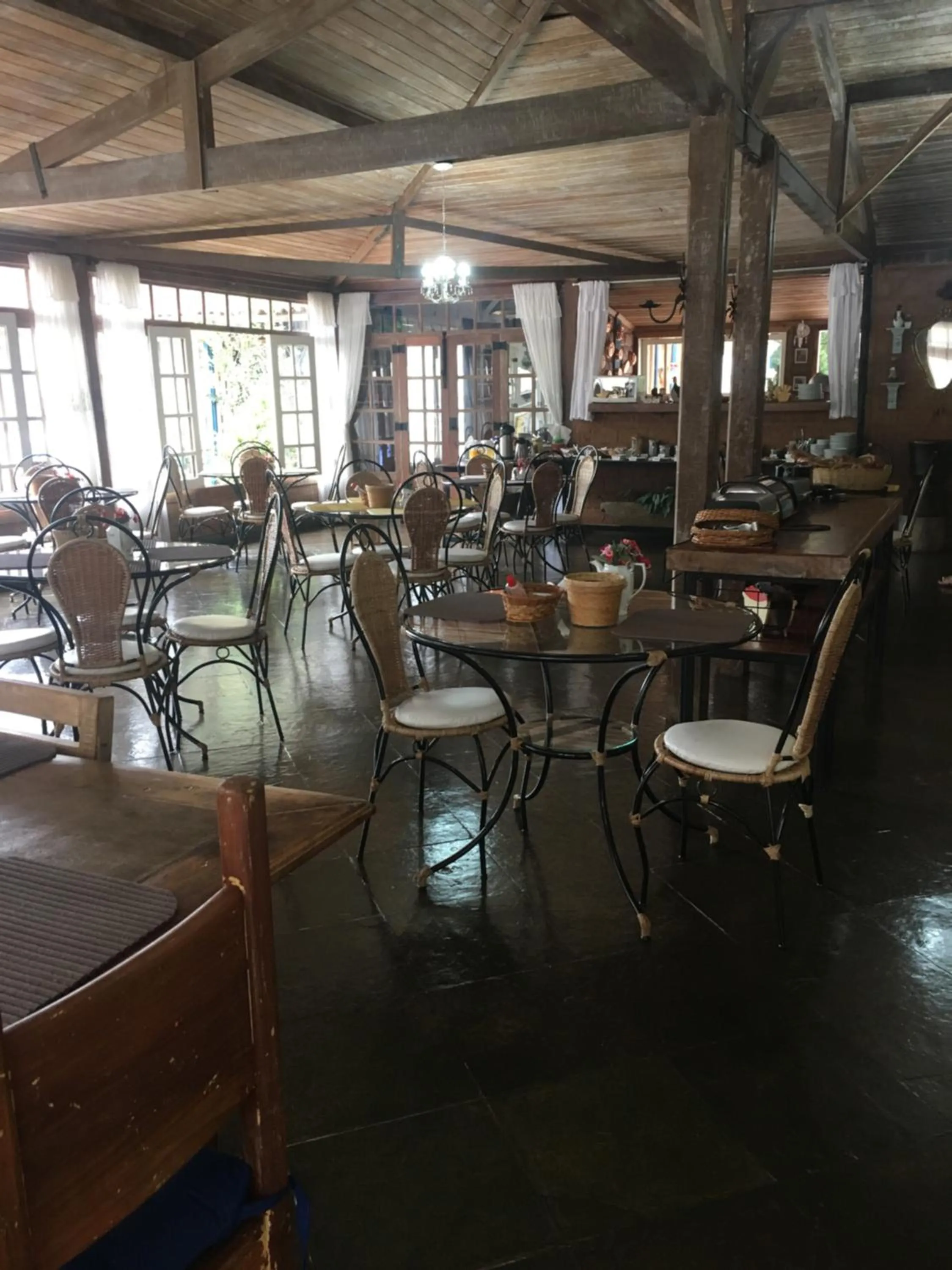 Restaurant/places to eat in Pousada Xica da Silva