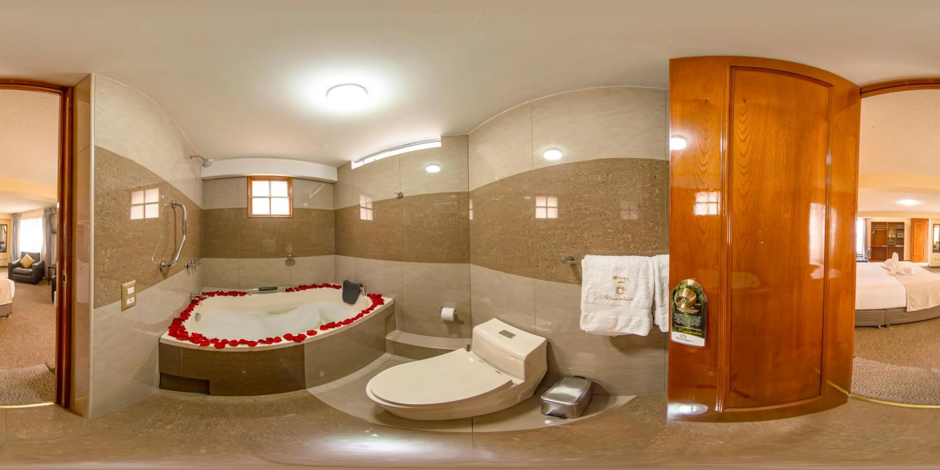 Bathroom in Hotel Maison Du Solei