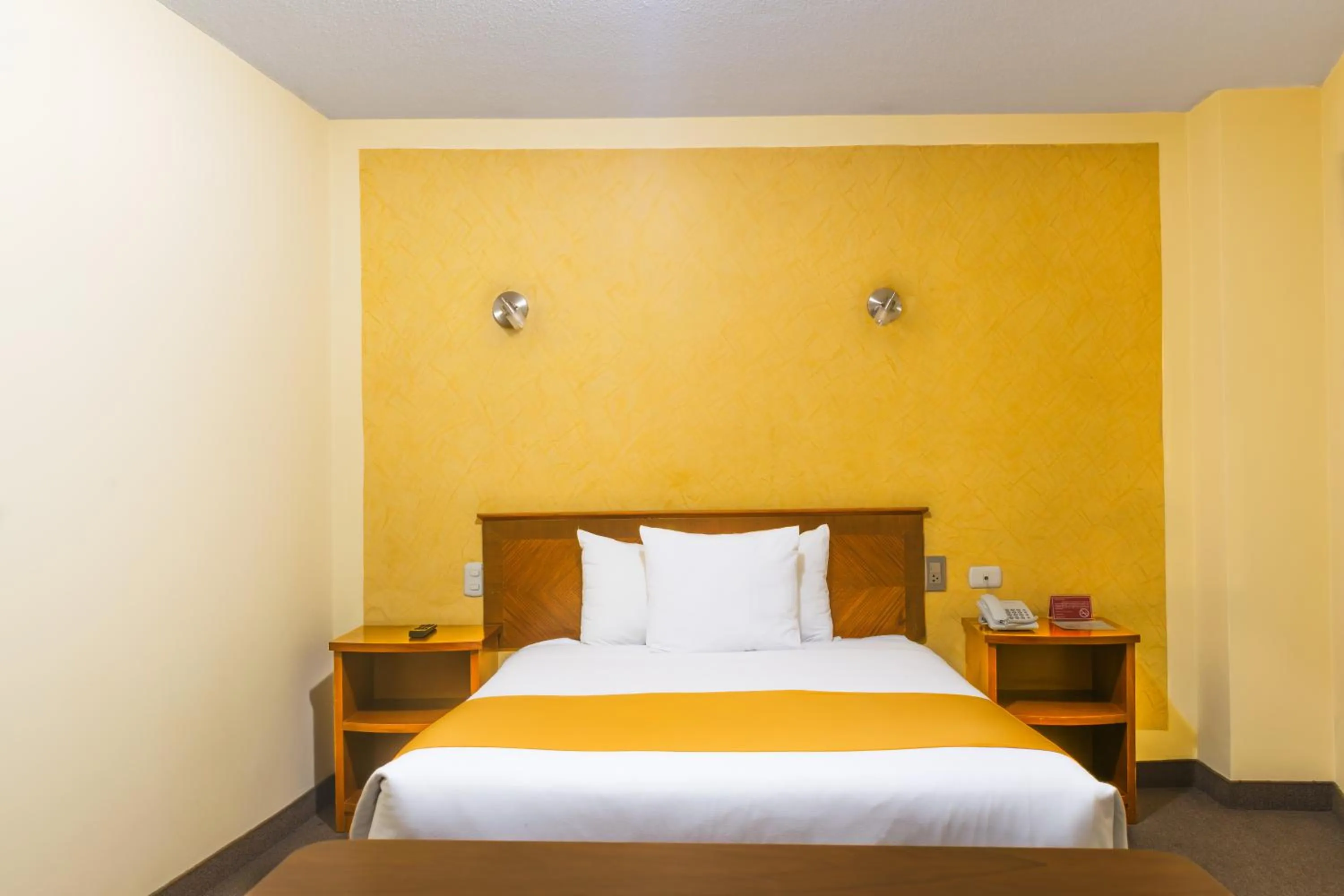 Bed in Hotel Maison Du Solei