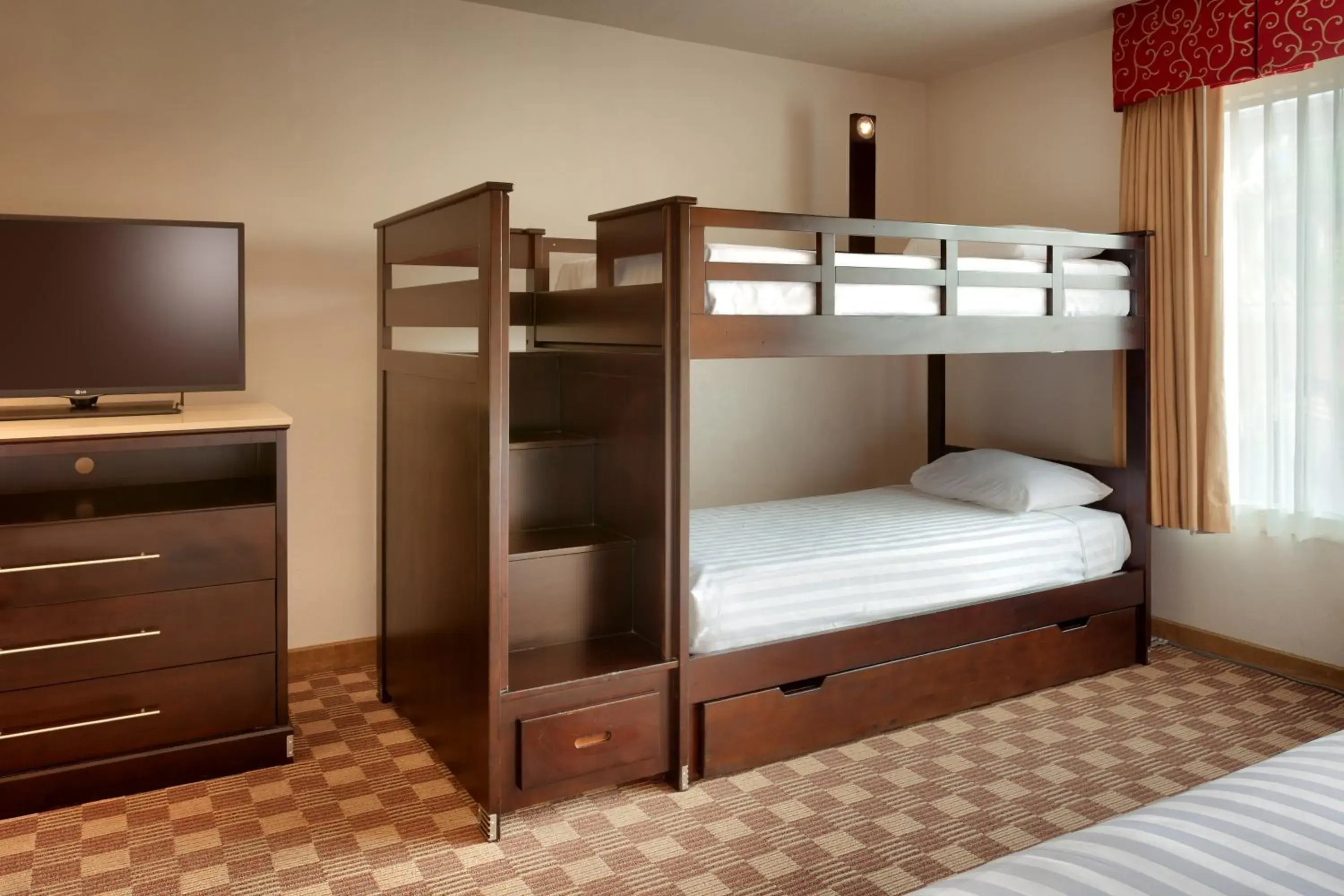 bunk bed, Bed in Cortona Inn and Suites Anaheim Resort bunk bed, Bed in Cortona Inn and Suites Anaheim Resort