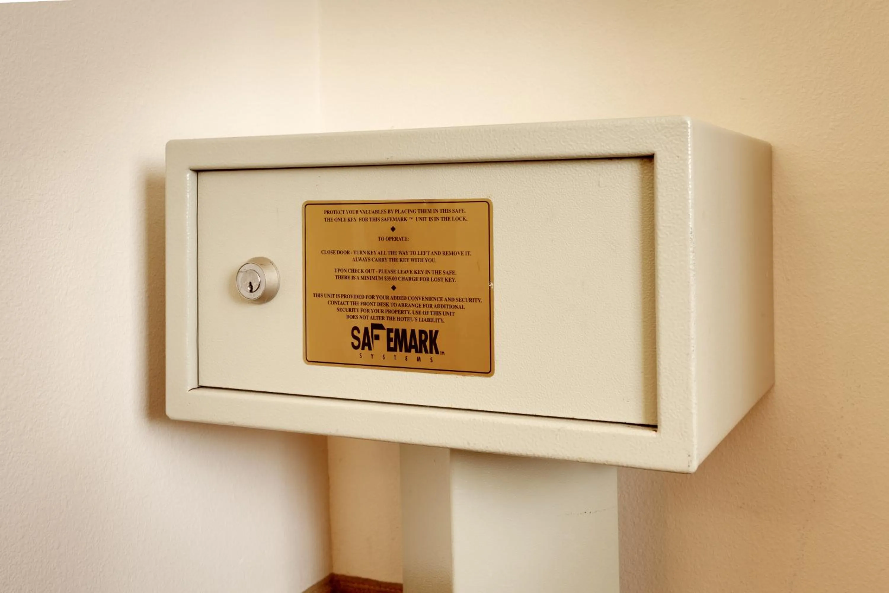 safe in Cortona Inn and Suites Anaheim Resort