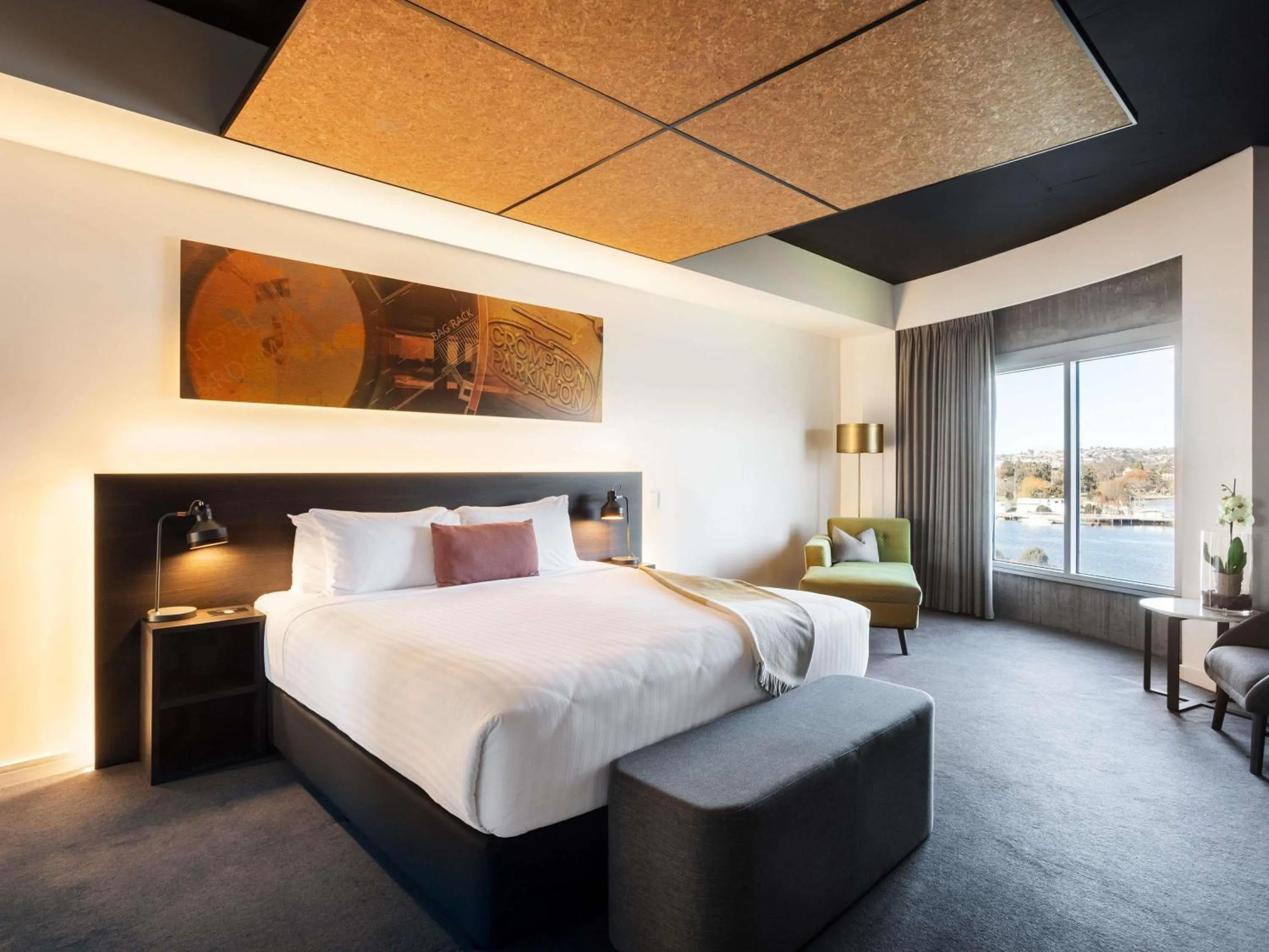 Bedroom, Bed in Peppers Silo Launceston