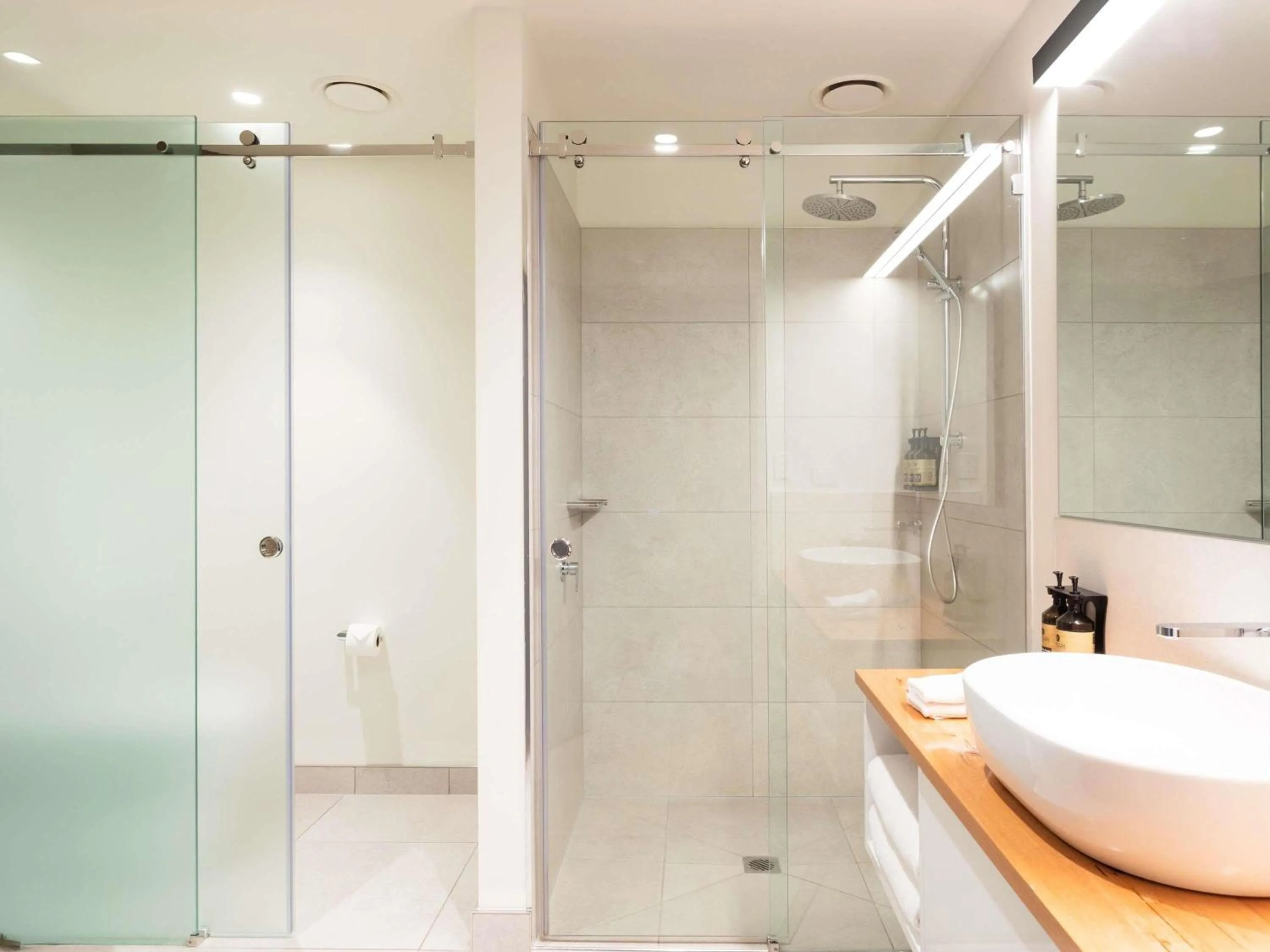 Bedroom in Peppers Silo Launceston