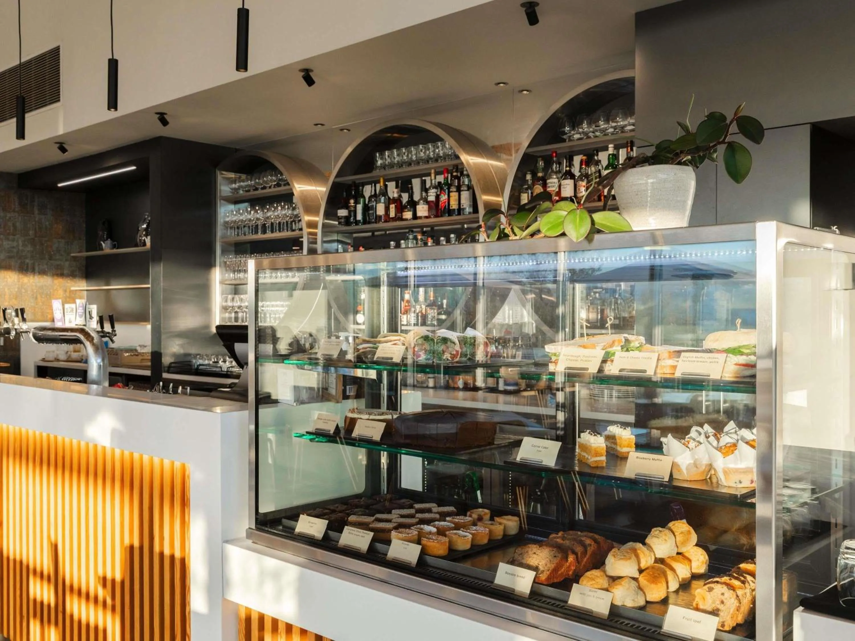 Restaurant/places to eat in Peppers Silo Launceston