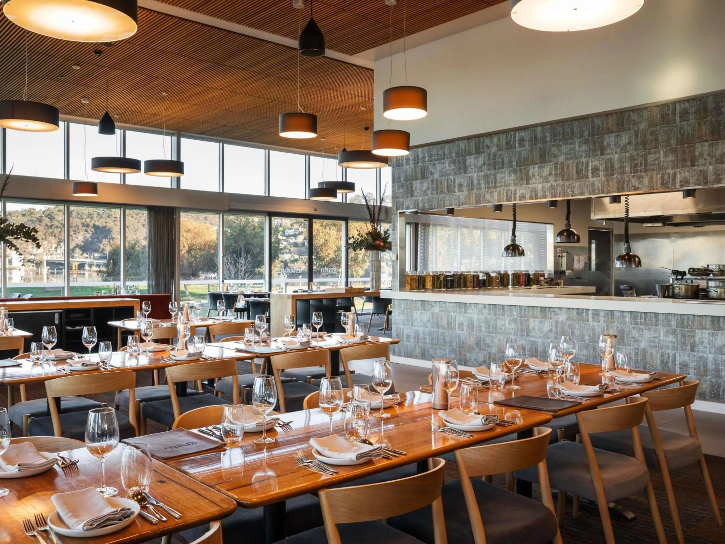 Restaurant/places to eat in Peppers Silo Launceston