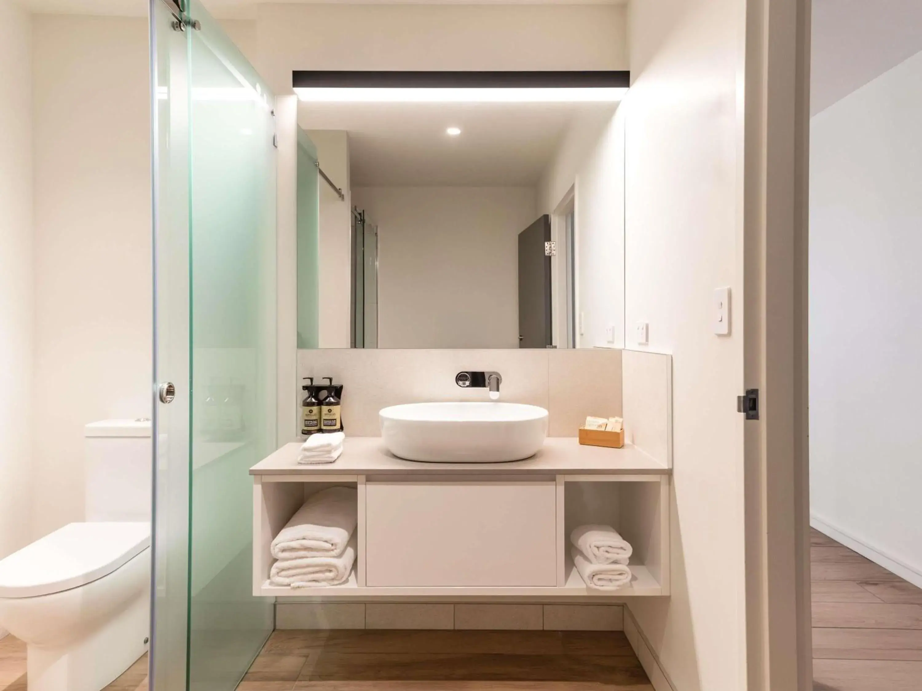 Bedroom in Peppers Silo Launceston Bedroom in Peppers Silo Launceston