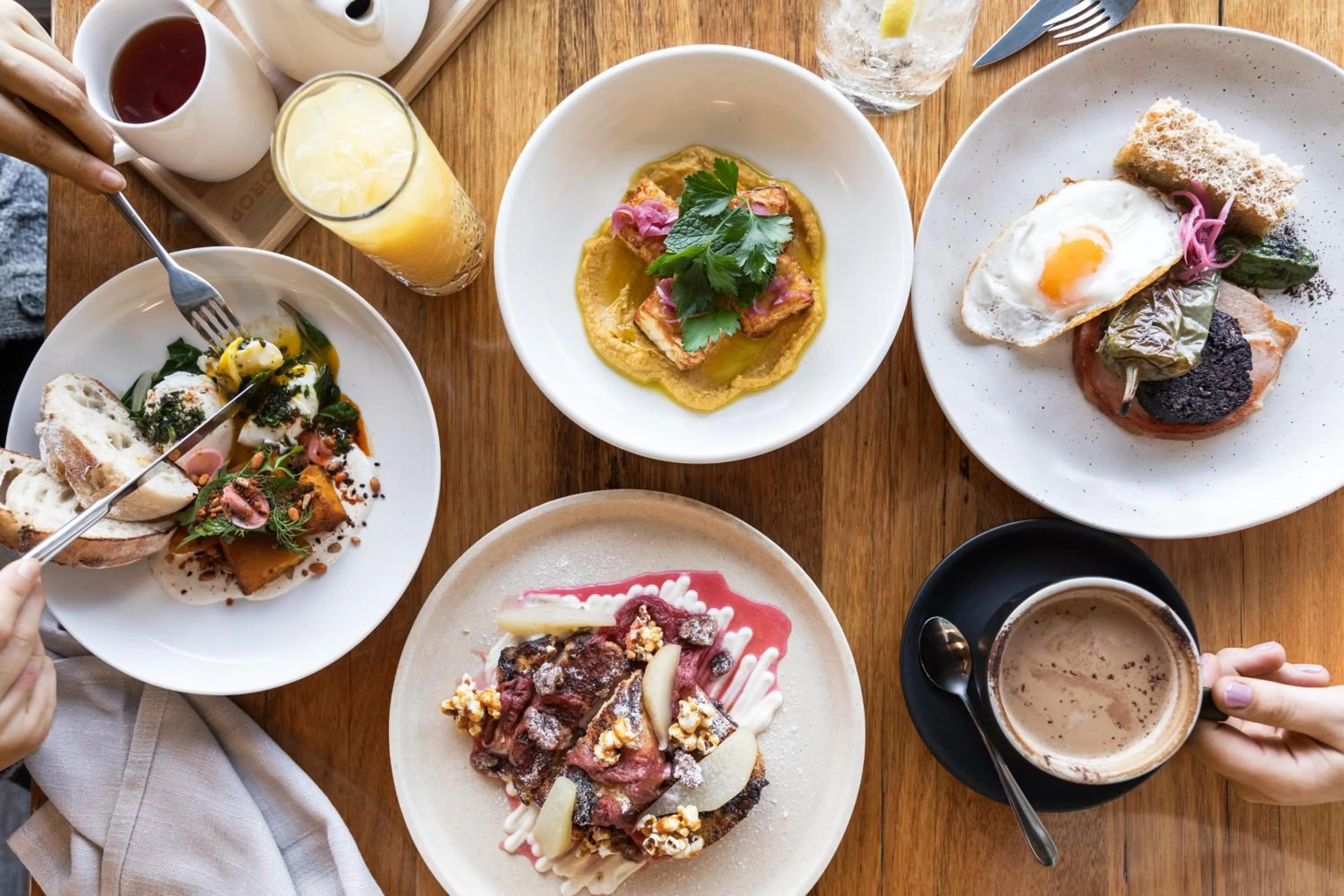 Breakfast in Peppers Silo Launceston