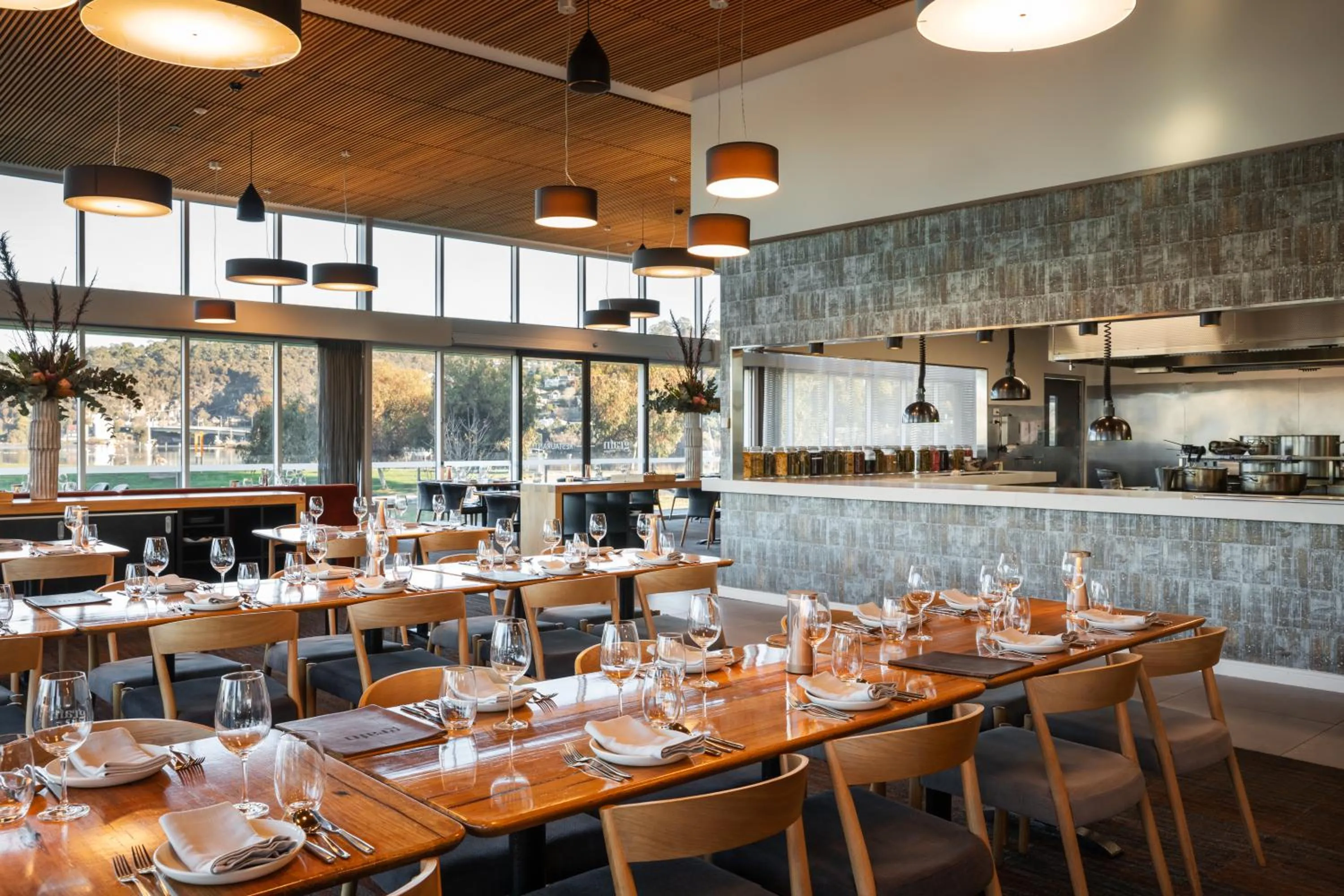 Restaurant/places to eat in Peppers Silo Launceston