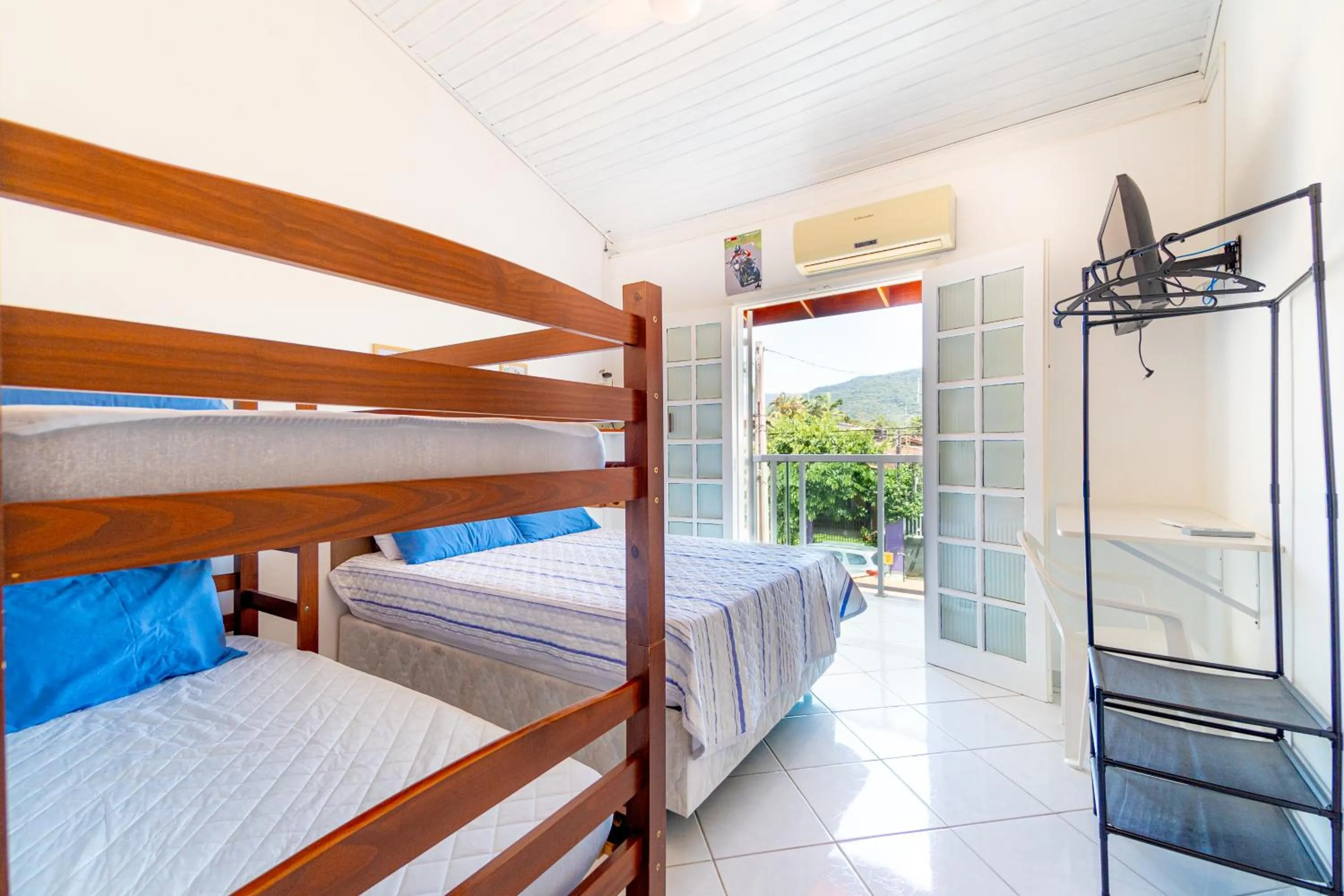 Bed in Casa Gomes no Point de Itaguá