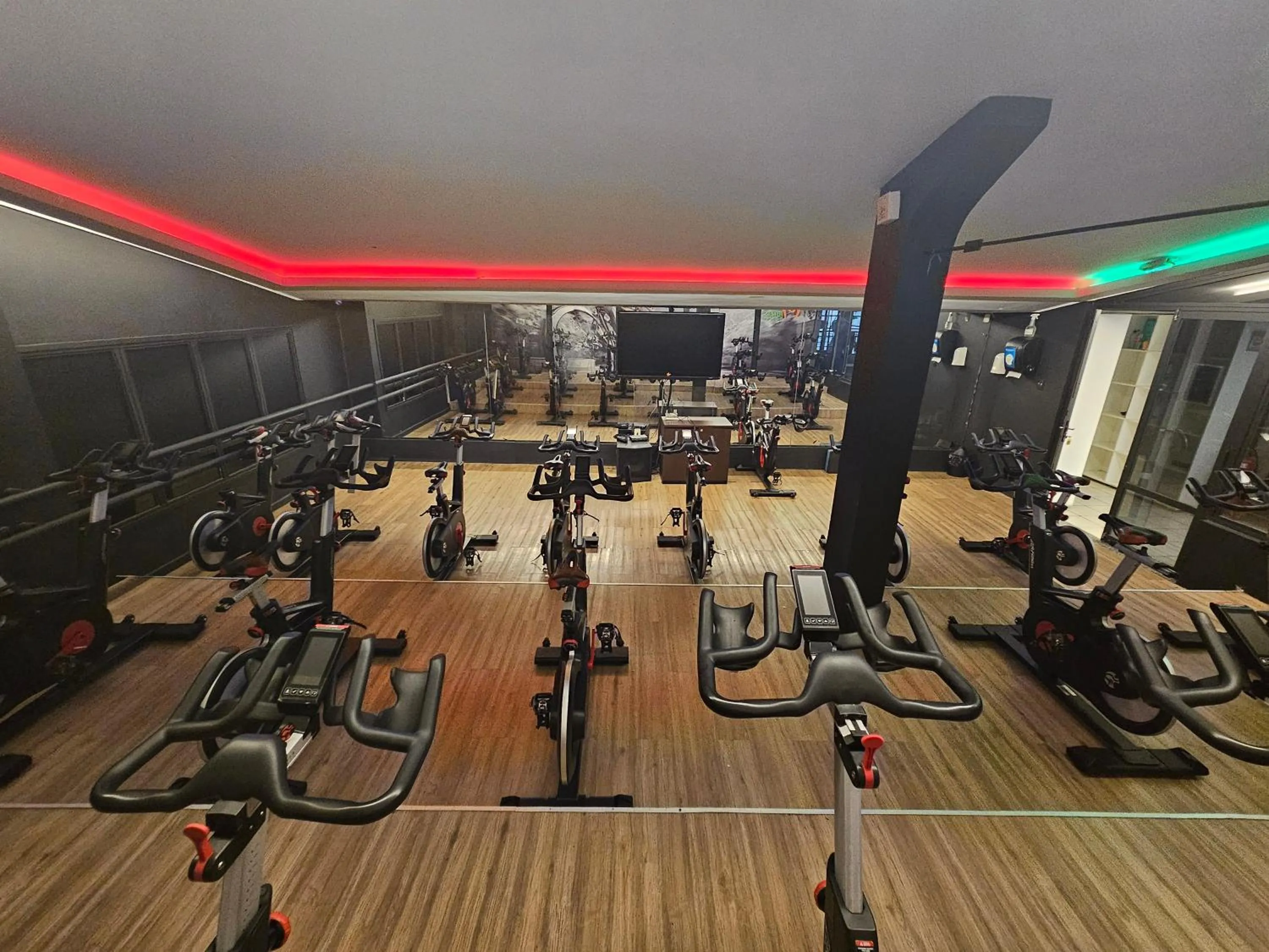 Fitness centre/facilities in Píer Vitória Hotel