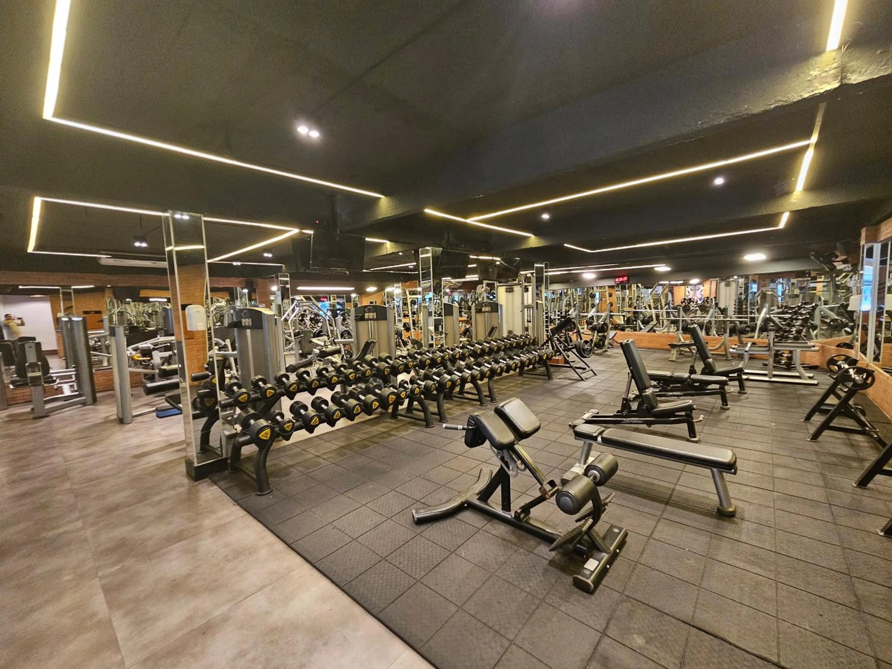 Fitness centre/facilities in Píer Vitória Hotel