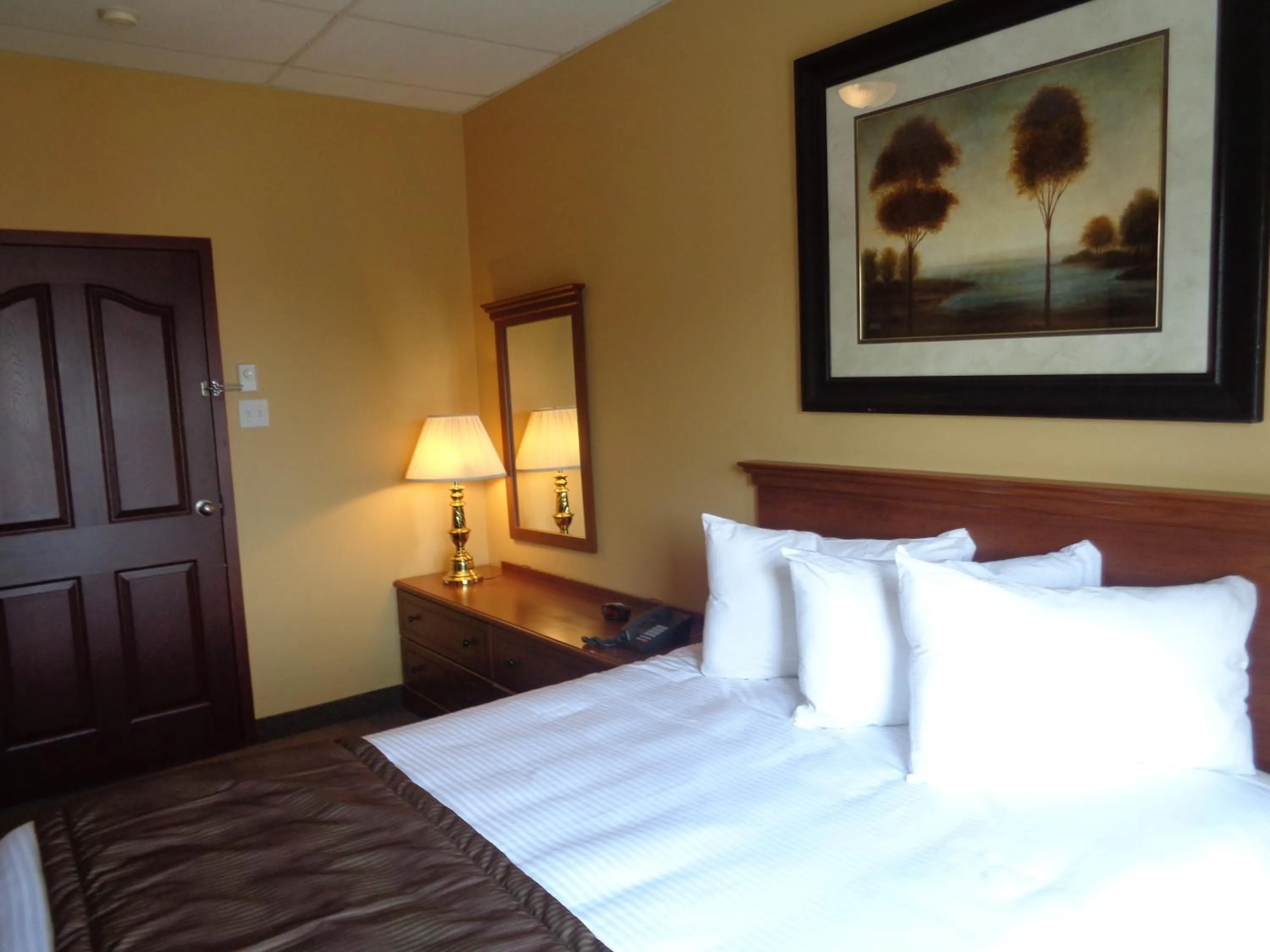 Bedroom, Bed in Motel Cofotel