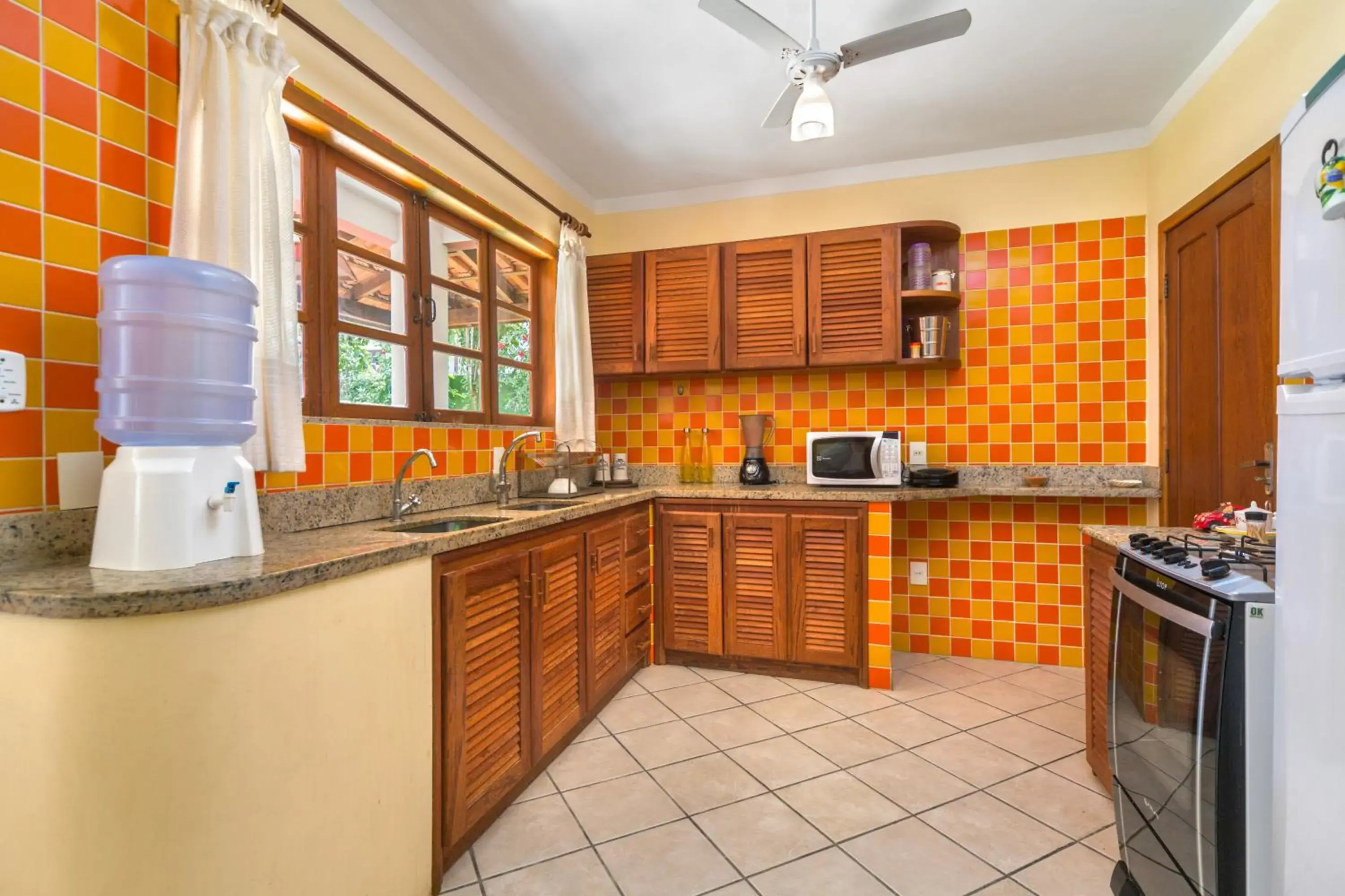 Four-Bedroom Chalet in Capoeira Village Four-Bedroom Chalet in Capoeira Village