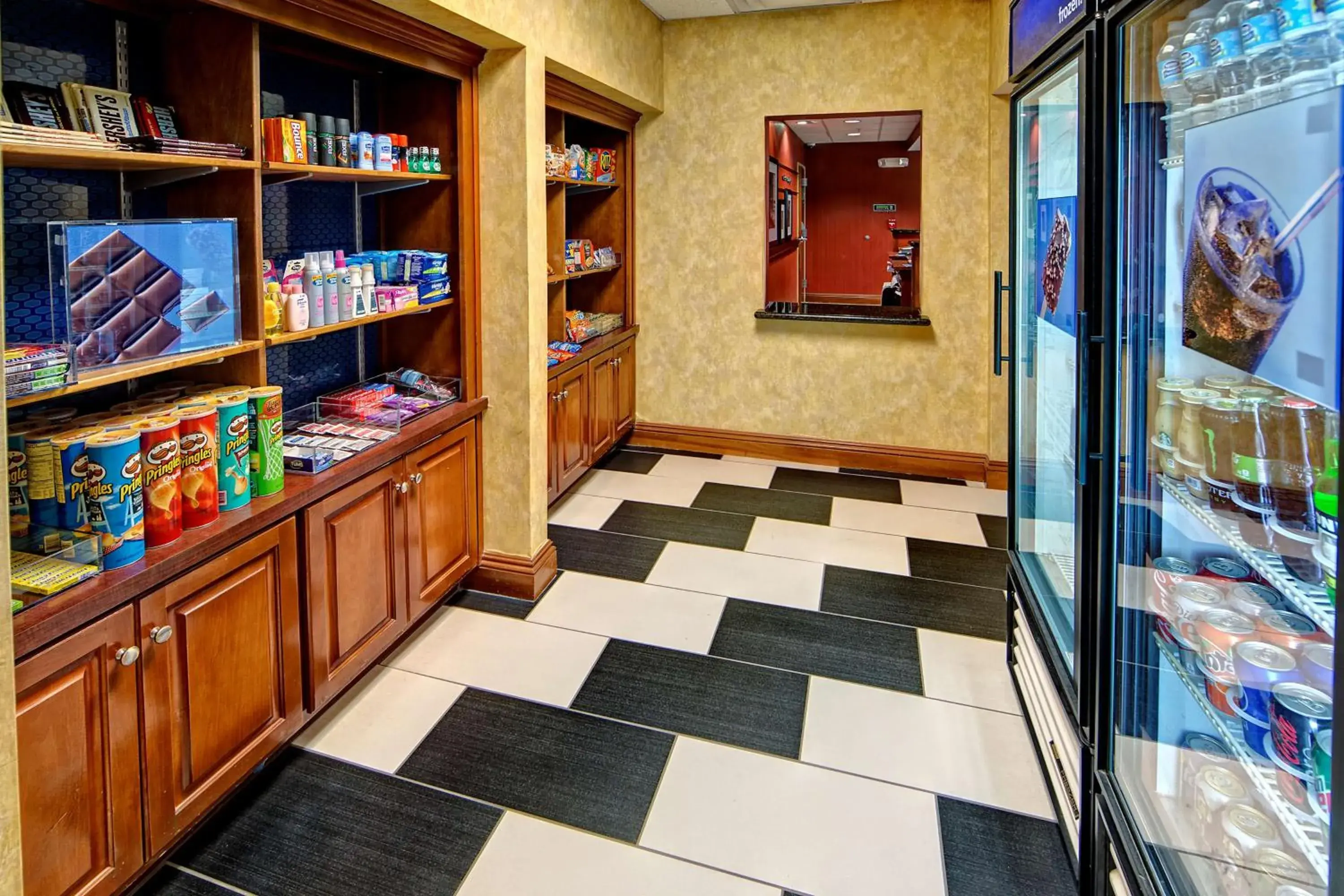 Restaurant/places to eat in Hampton Inn Quincy Restaurant/places to eat in Hampton Inn Quincy