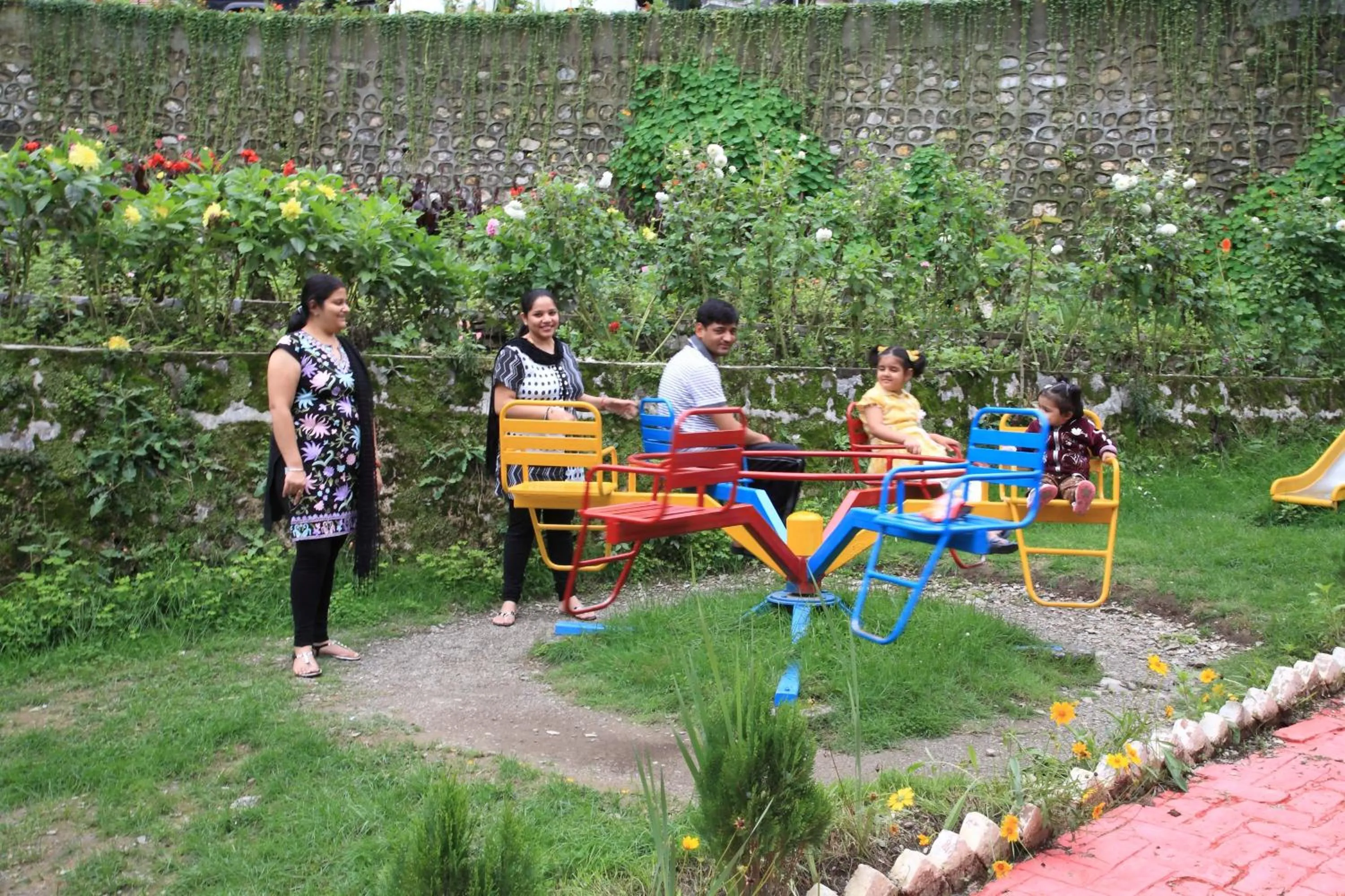 Day in Shervani Hilltop Resort