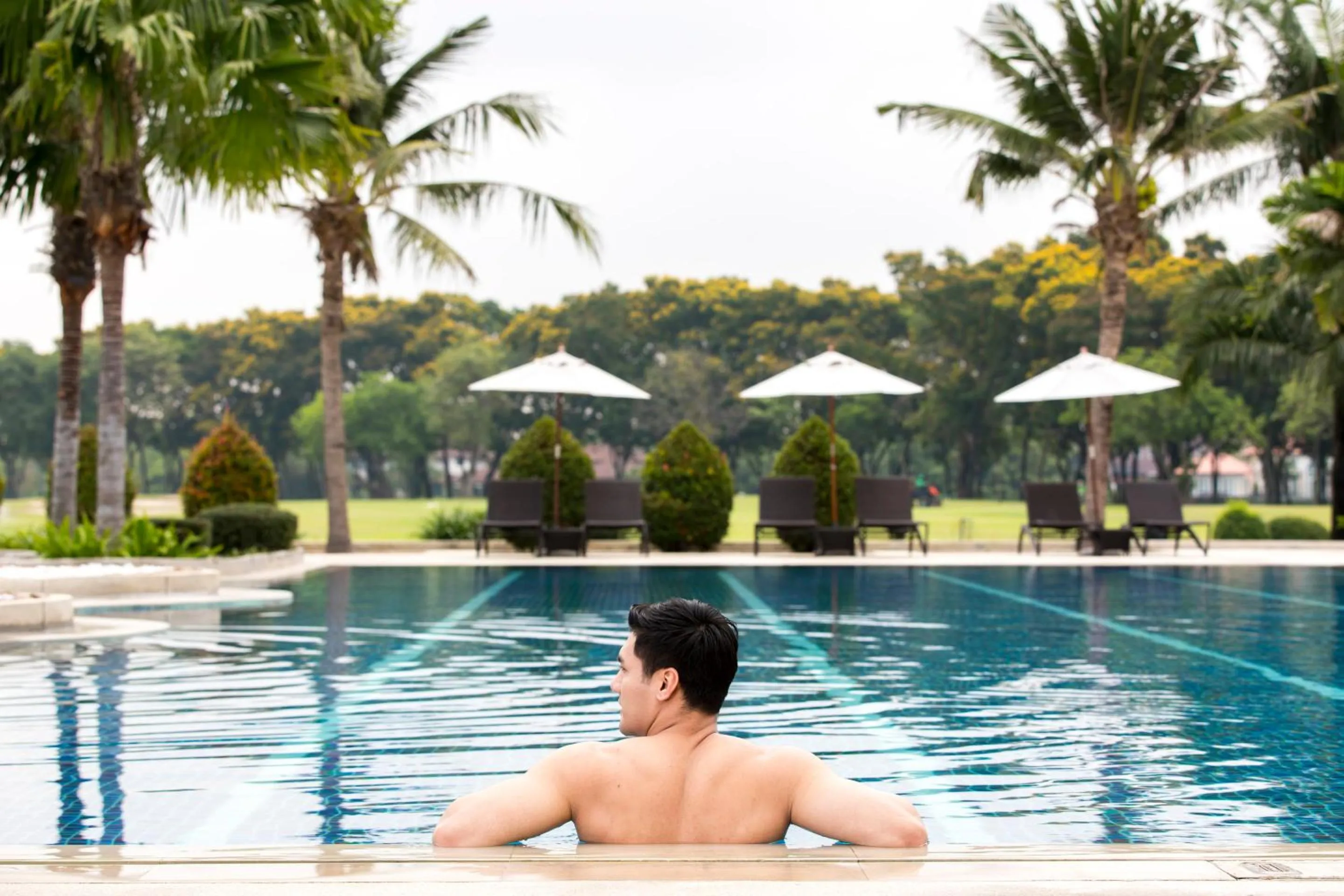 Garden in Eastin Thana City Golf Resort Bangkok