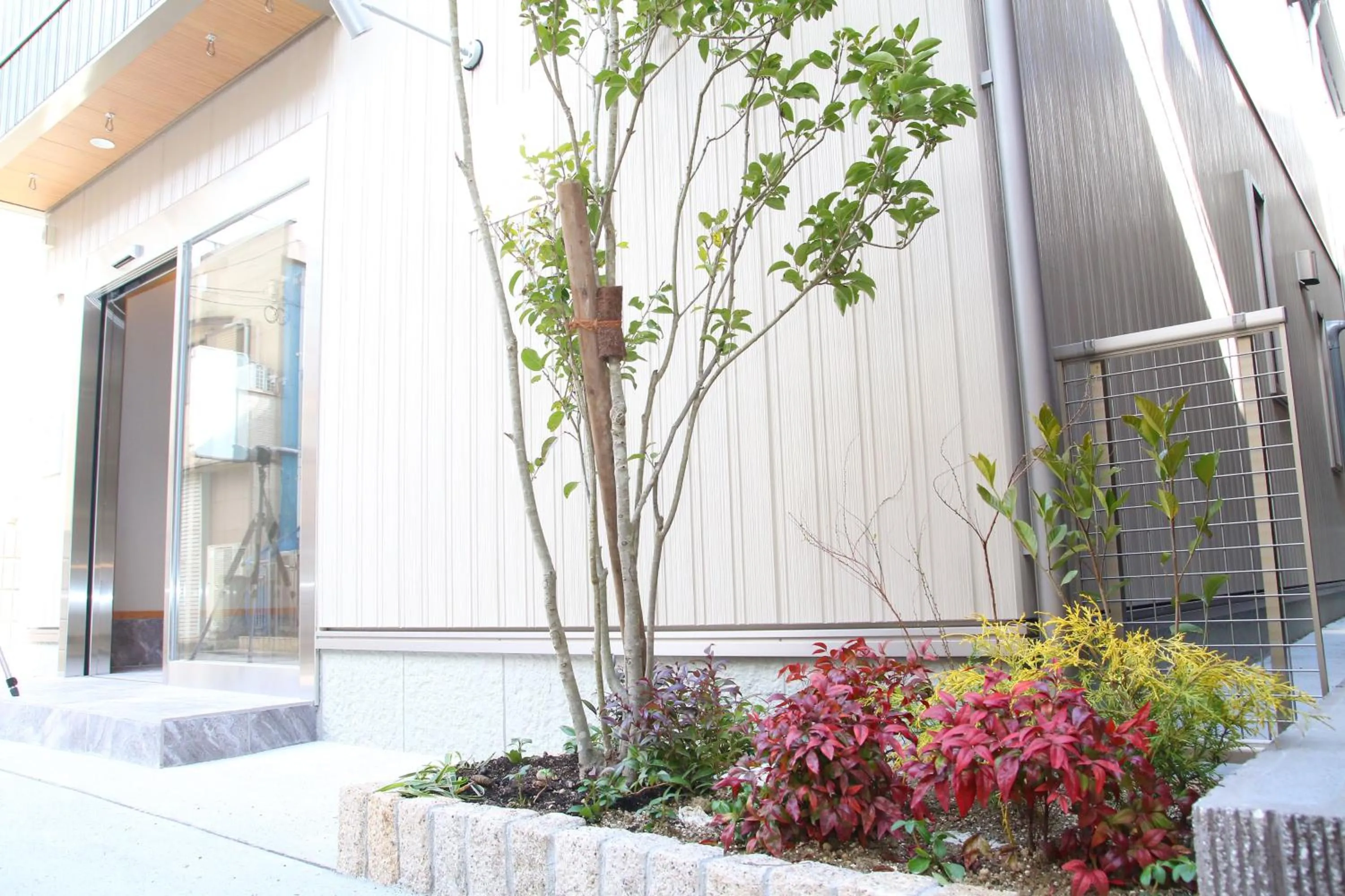 Property building in Ambiera Doza